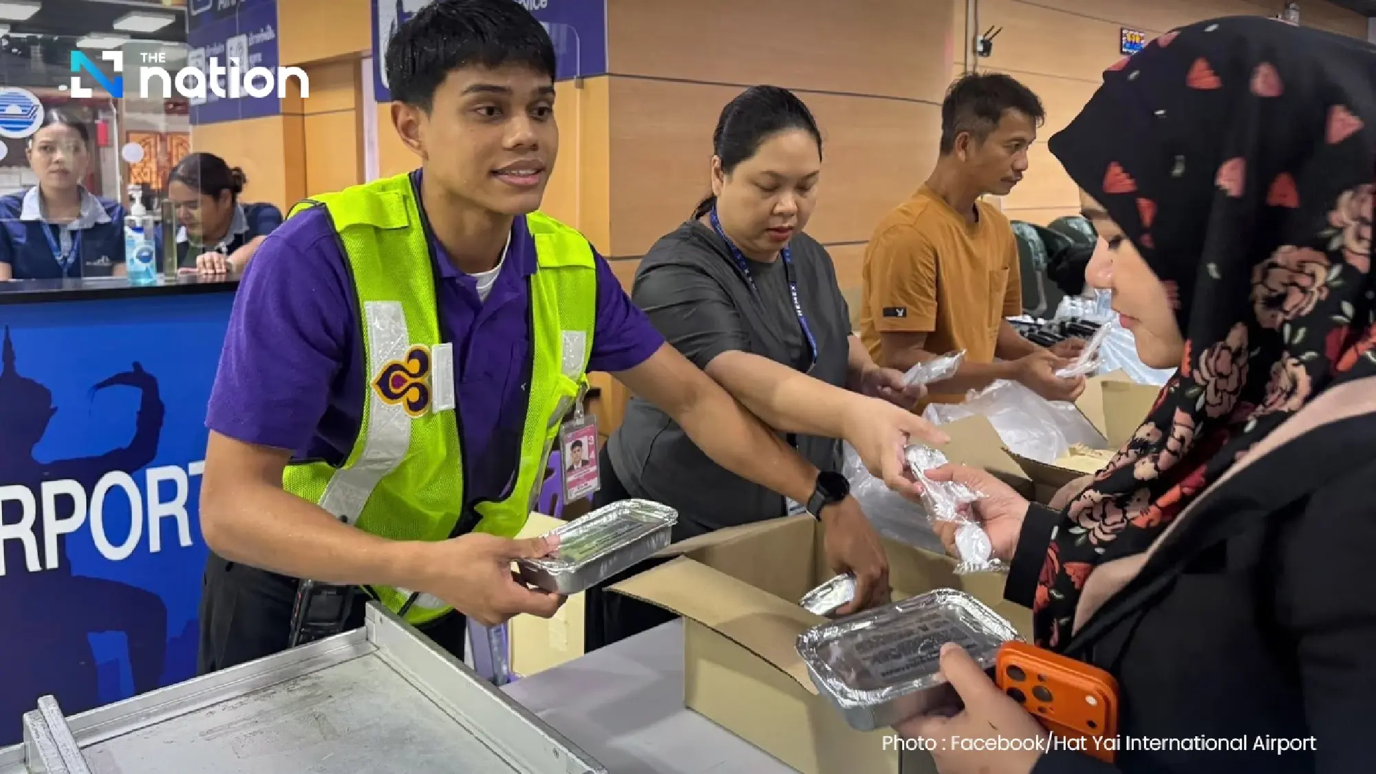 Thai Tourism Minister Rushes Aid to Flood-Hit South