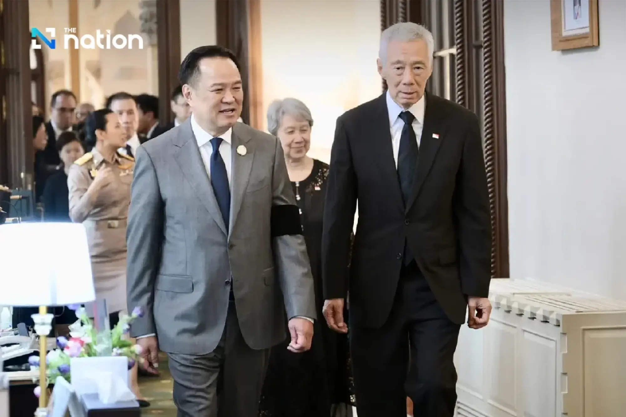 PM Anutin welcomes Singapore’s Lee Hsien Loong on royal condolence visit