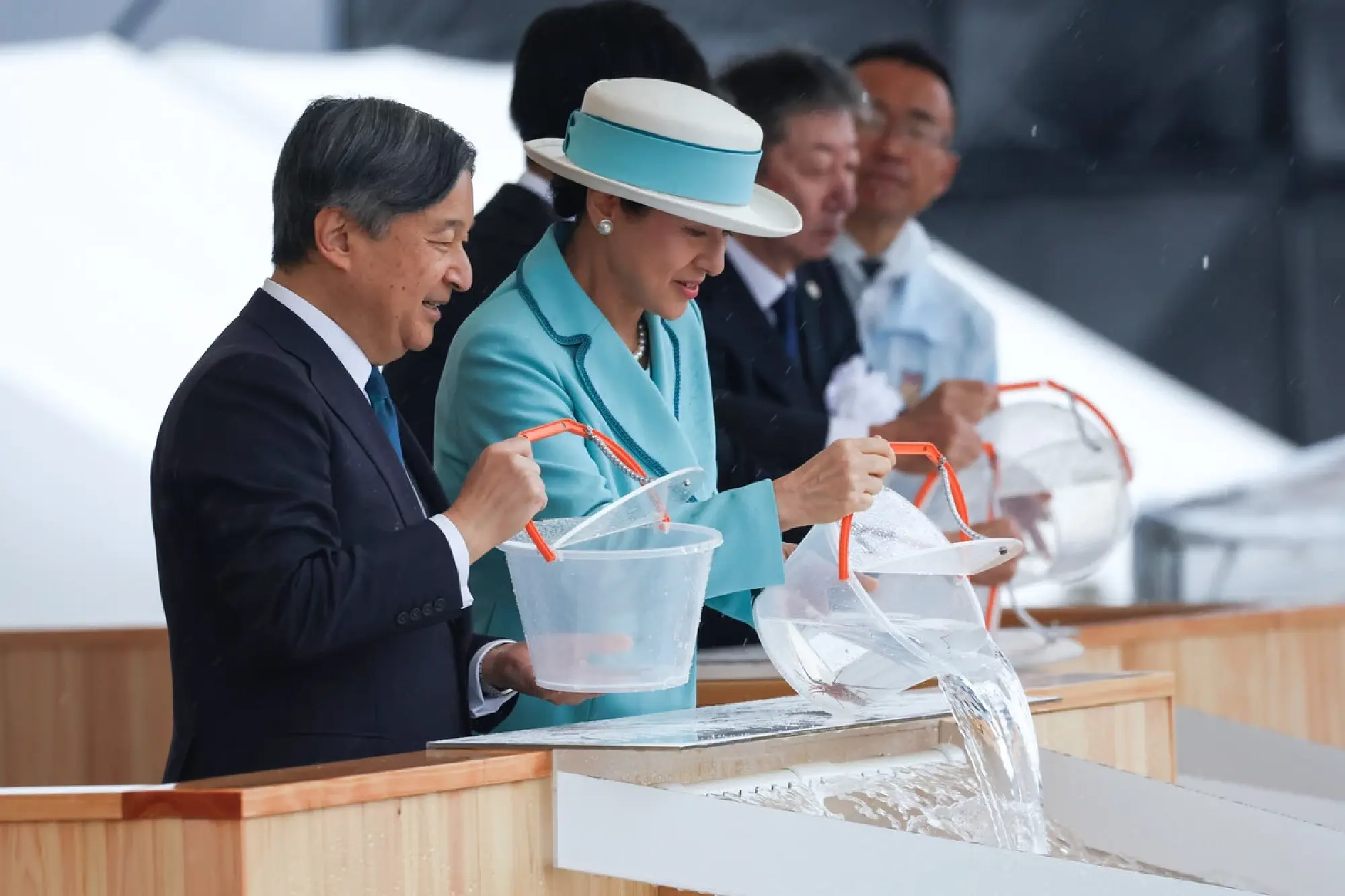 Emperor, Empress attend National Marine Convention in Mie Pref