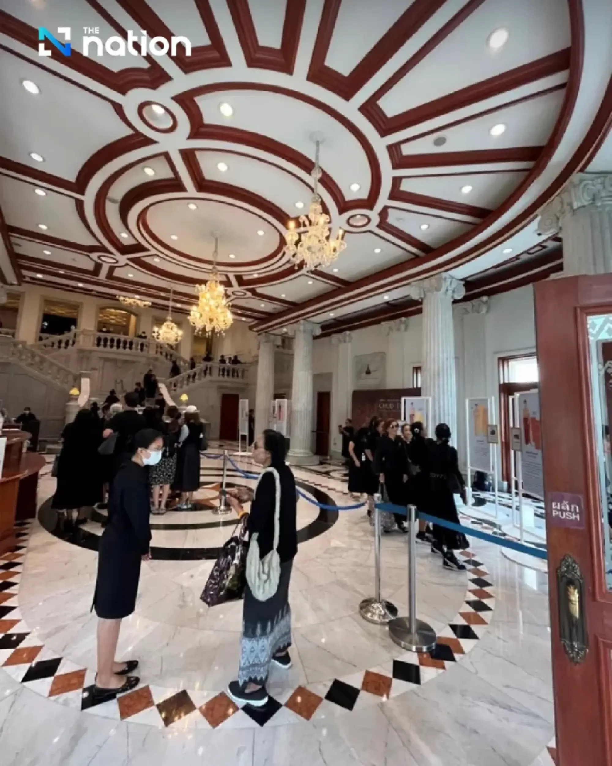 A digital immersive journey through Thailand’s royal costume legacy