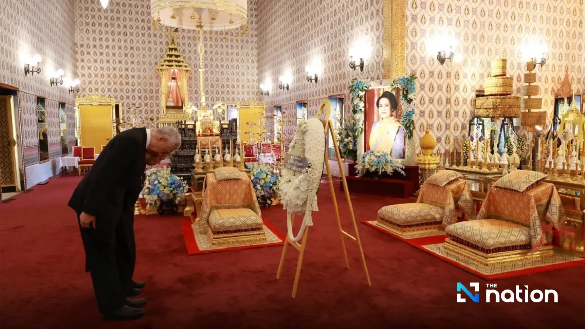 PM Anutin welcomes Singapore’s Lee Hsien Loong on royal condolence visit