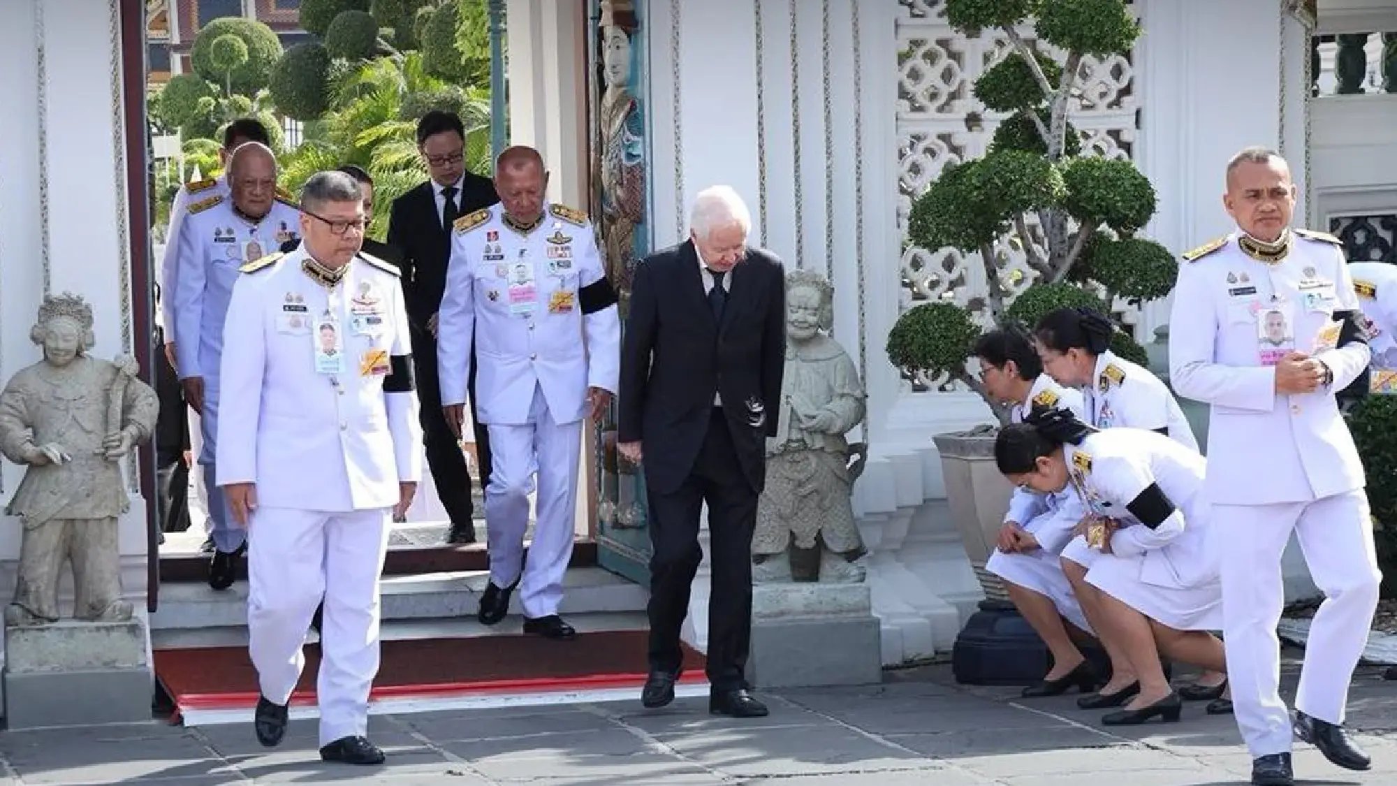 Prince of Liechtenstein and wife pay respects to Her Majesty Queen Sirikit The Queen Mother