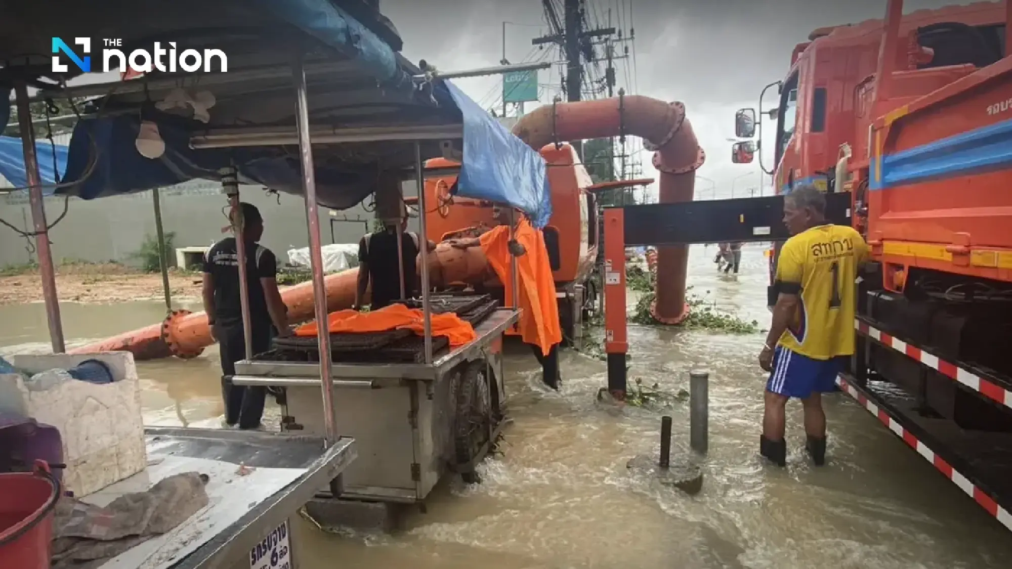 Southern floods hit 8 provinces, affecting 124,000 households as DDPM deploys emergency crews