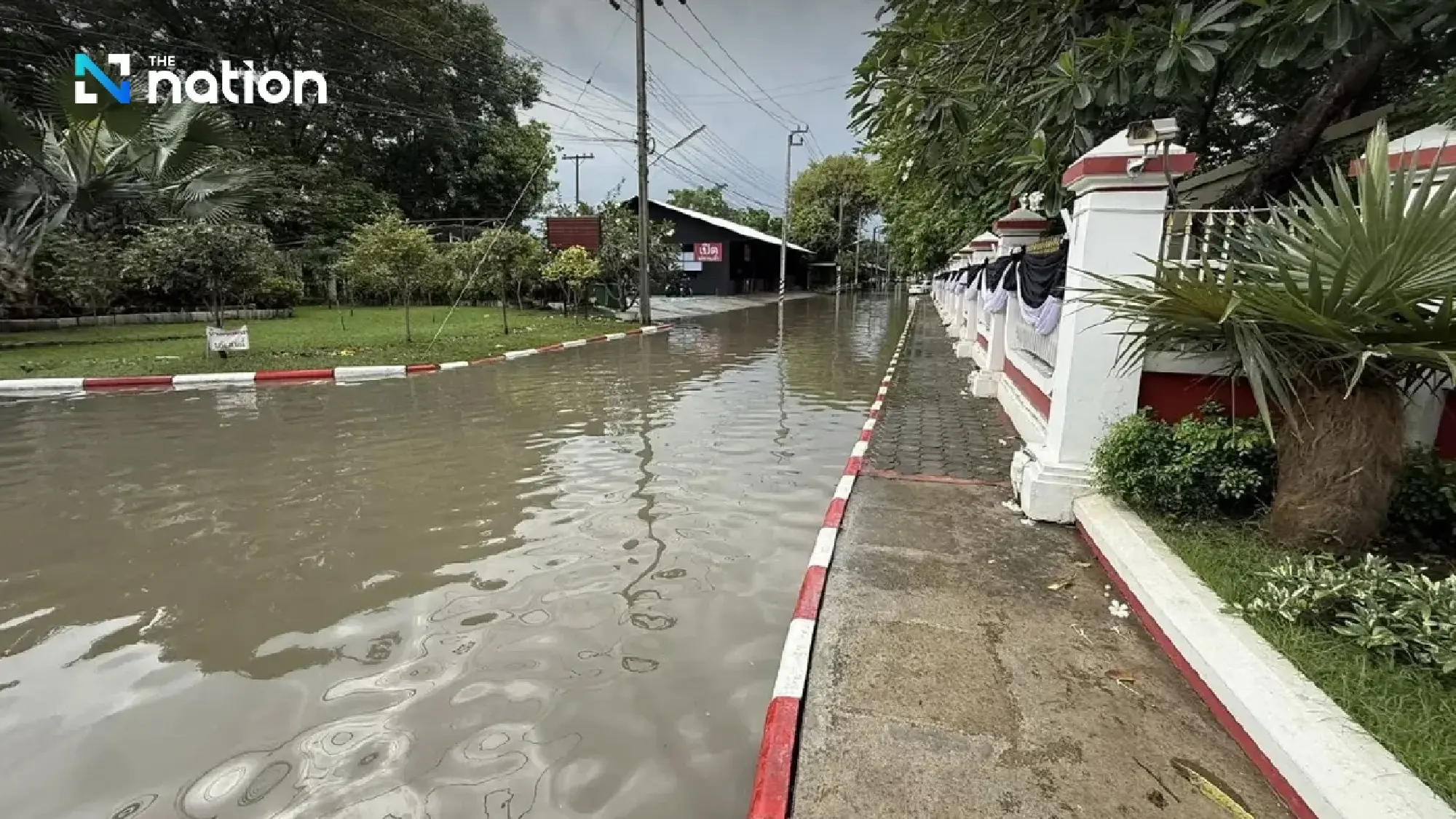 Flooding forces closure of Bangkok Remand Prison and railway side road tunnel