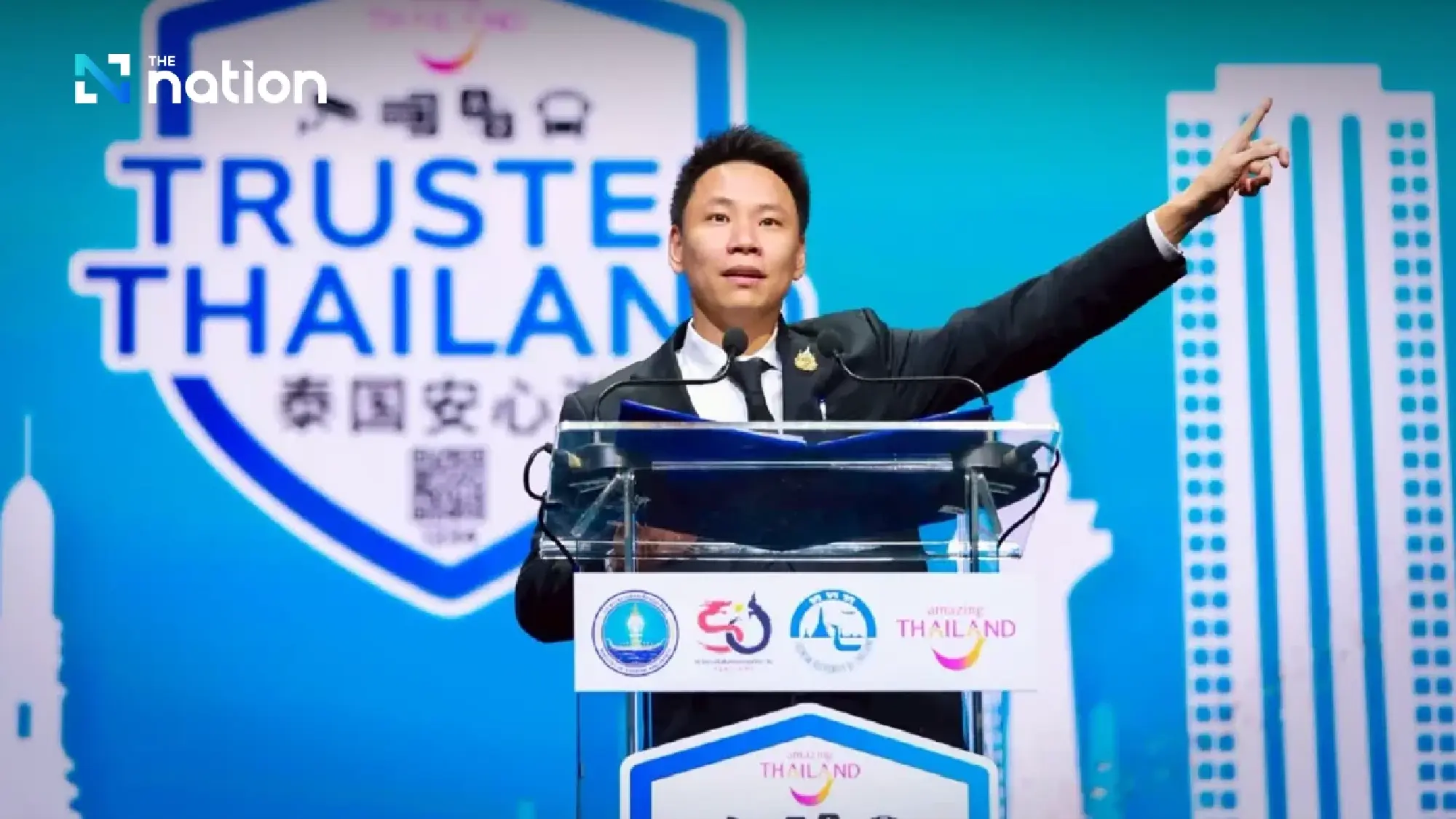 Atthakorn Sirilatthayakorn, Minister of Tourism and Sports