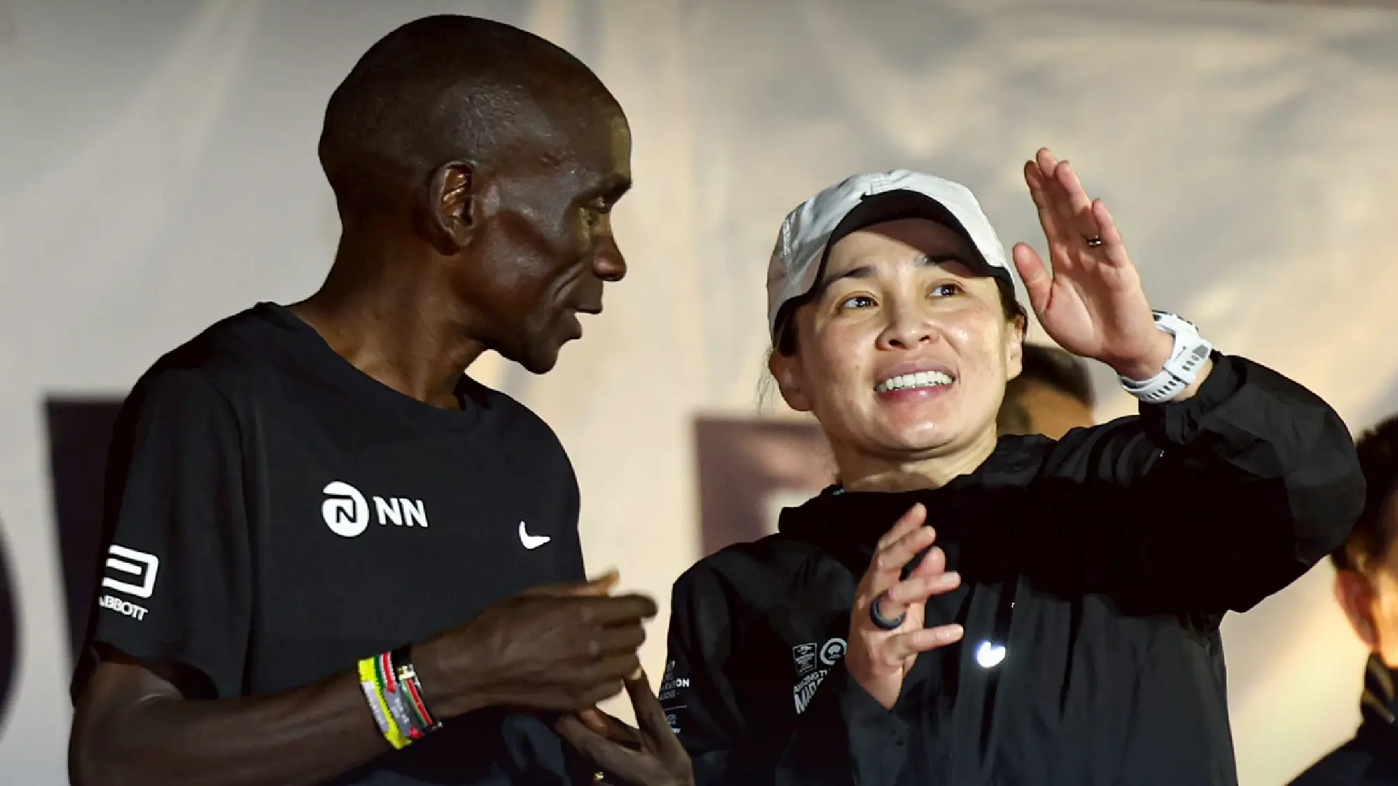 Queen Suthida Joins Eliud Kipchoge to Launch Bangkok Marathon