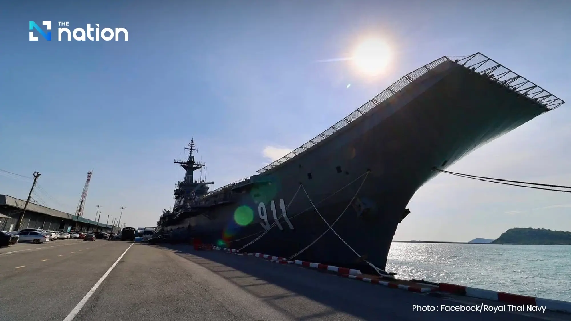 Royal Thai Navy deploys HTMS Chakri Naruebet to support southern flood relief efforts