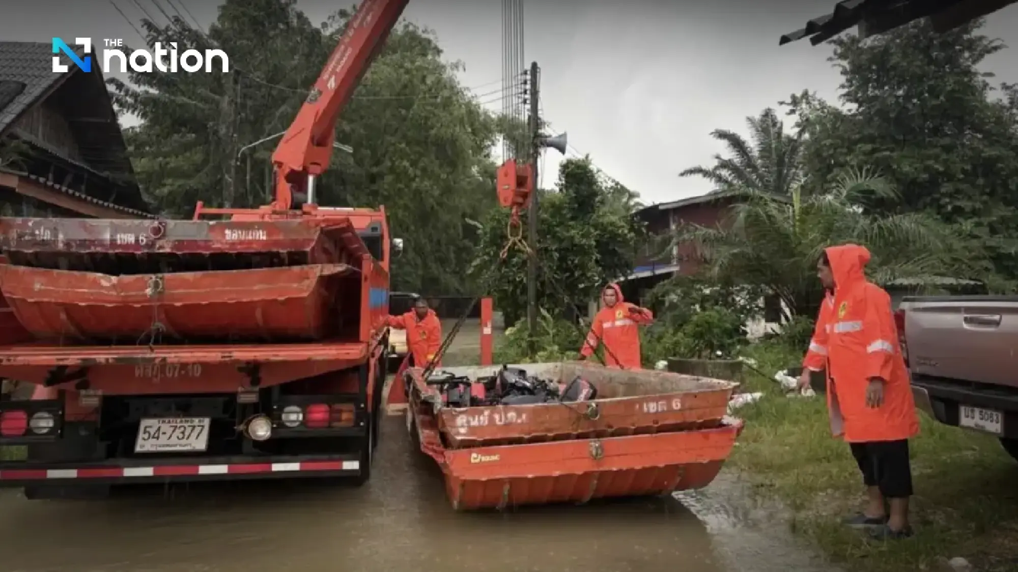 KA-32 helicopter and C-130 aircraft deployed for southern flood relief operations