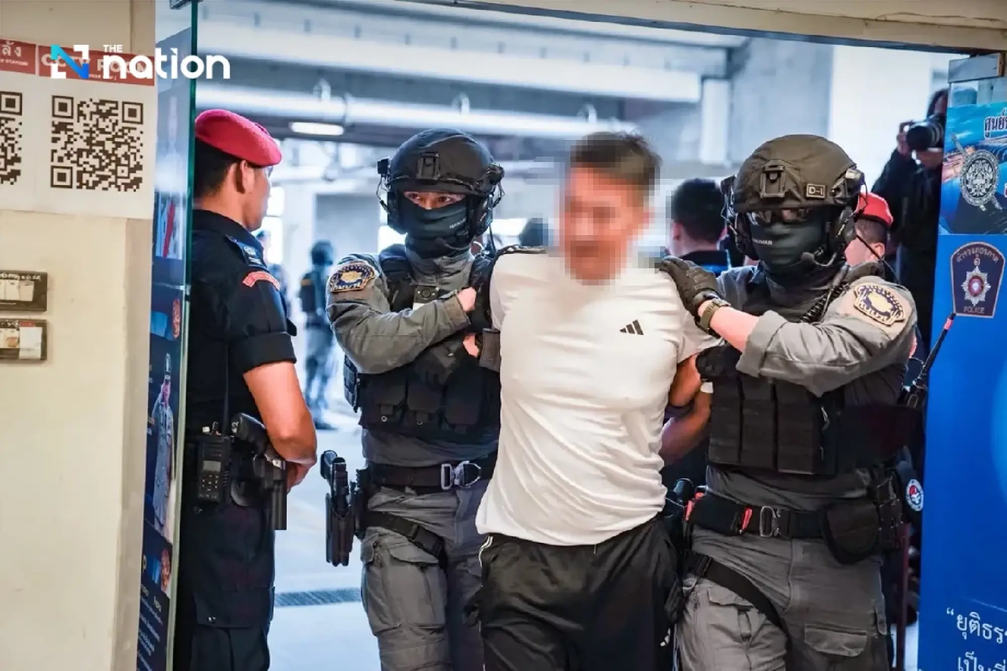 CIB commando team hands over She Zhijiang to Chinese police