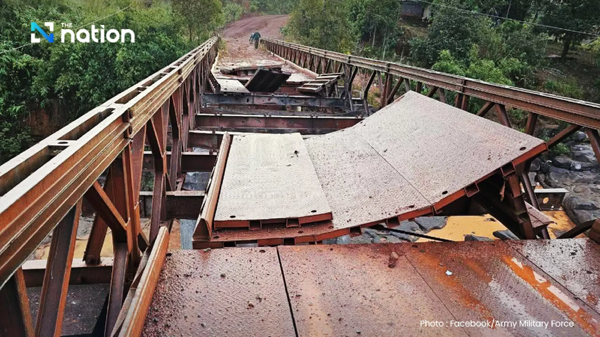Gunfire, artillery and F-16 strikes: Thai-Cambodian border still burning after Trump calls