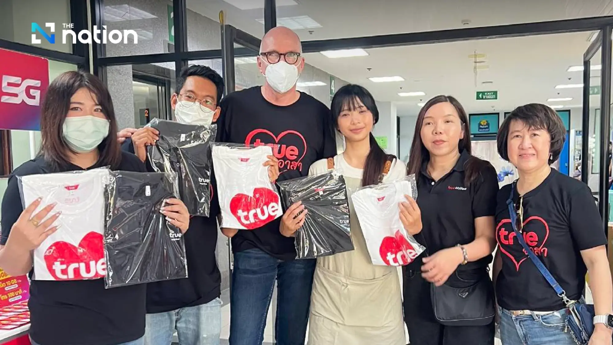 From Heart to Heart… True Executives Visit Hat Yai Flood Victims