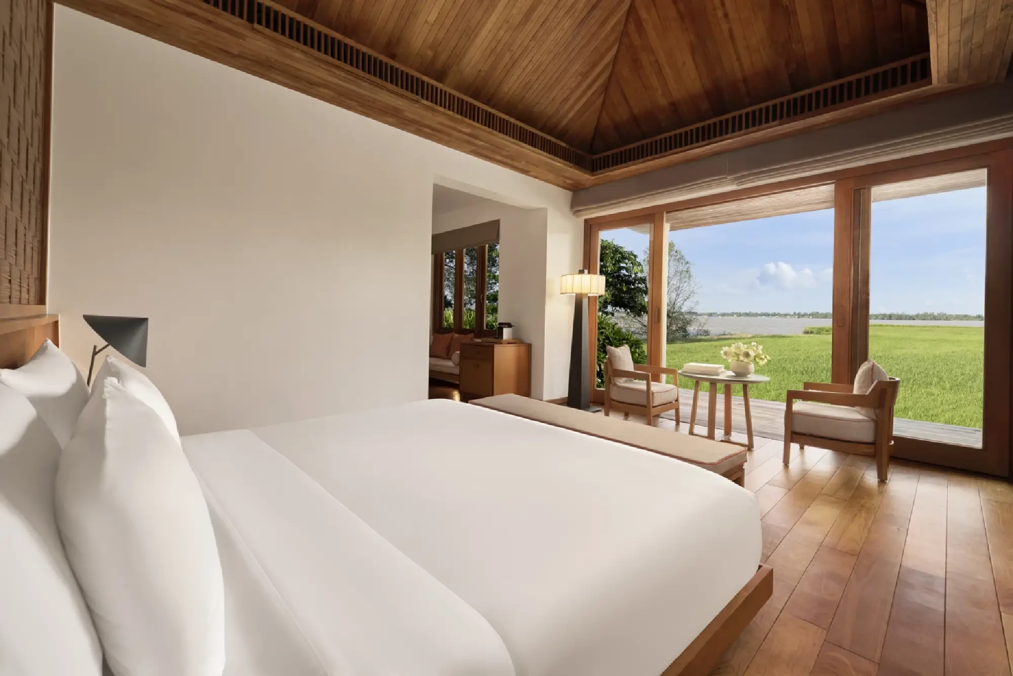Marriott Reaches 700 APEC Hotel Milestone with Vietnam Autograph Collection Debut