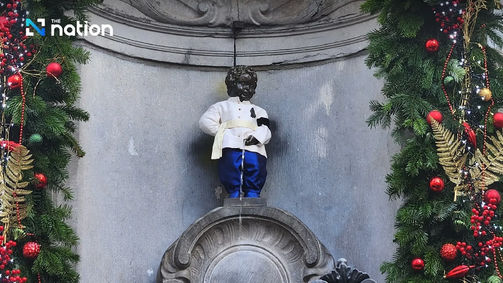 Manneken Pis dons Thai royal attire to honour late King and Queen