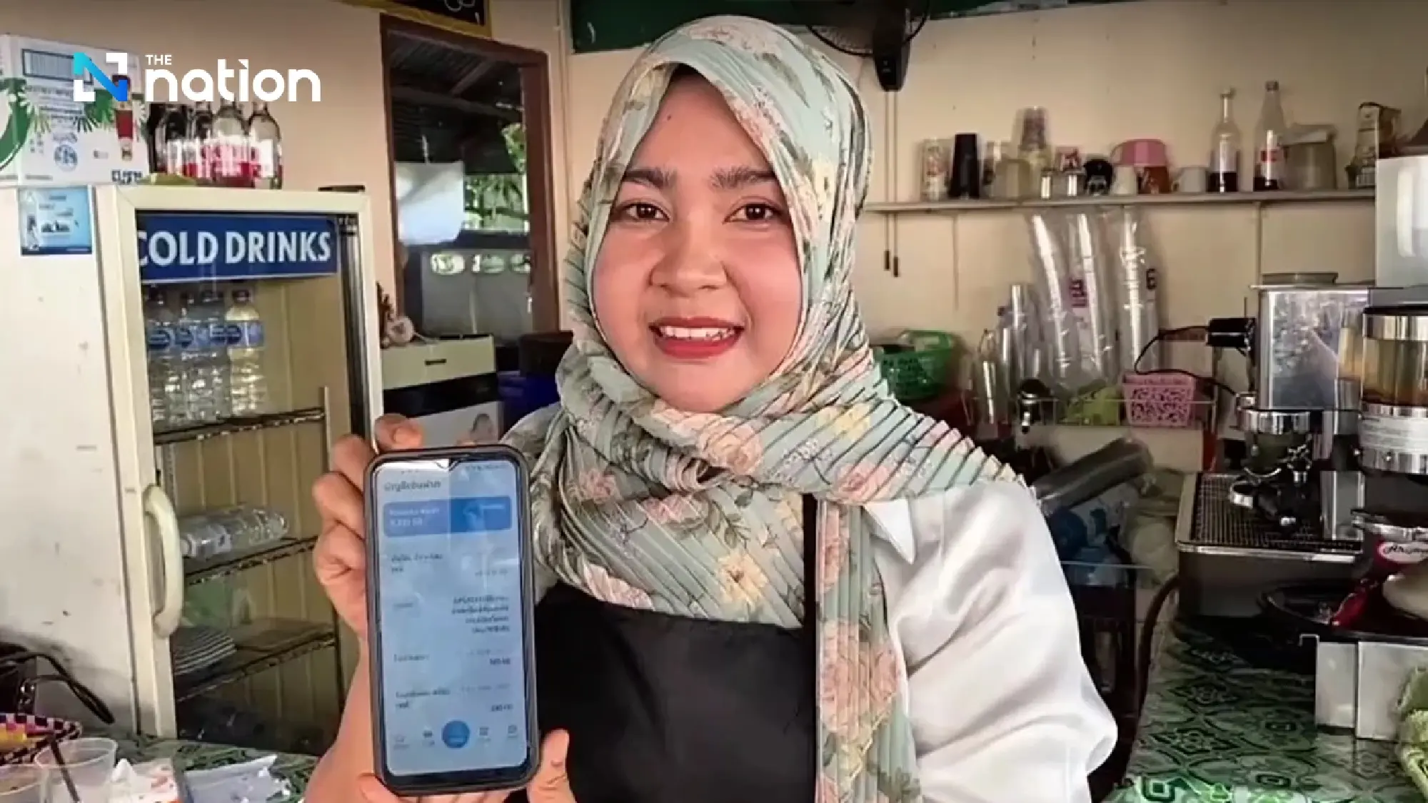 Over 26,000 families in three southern provinces receive 9,000-baht compensation