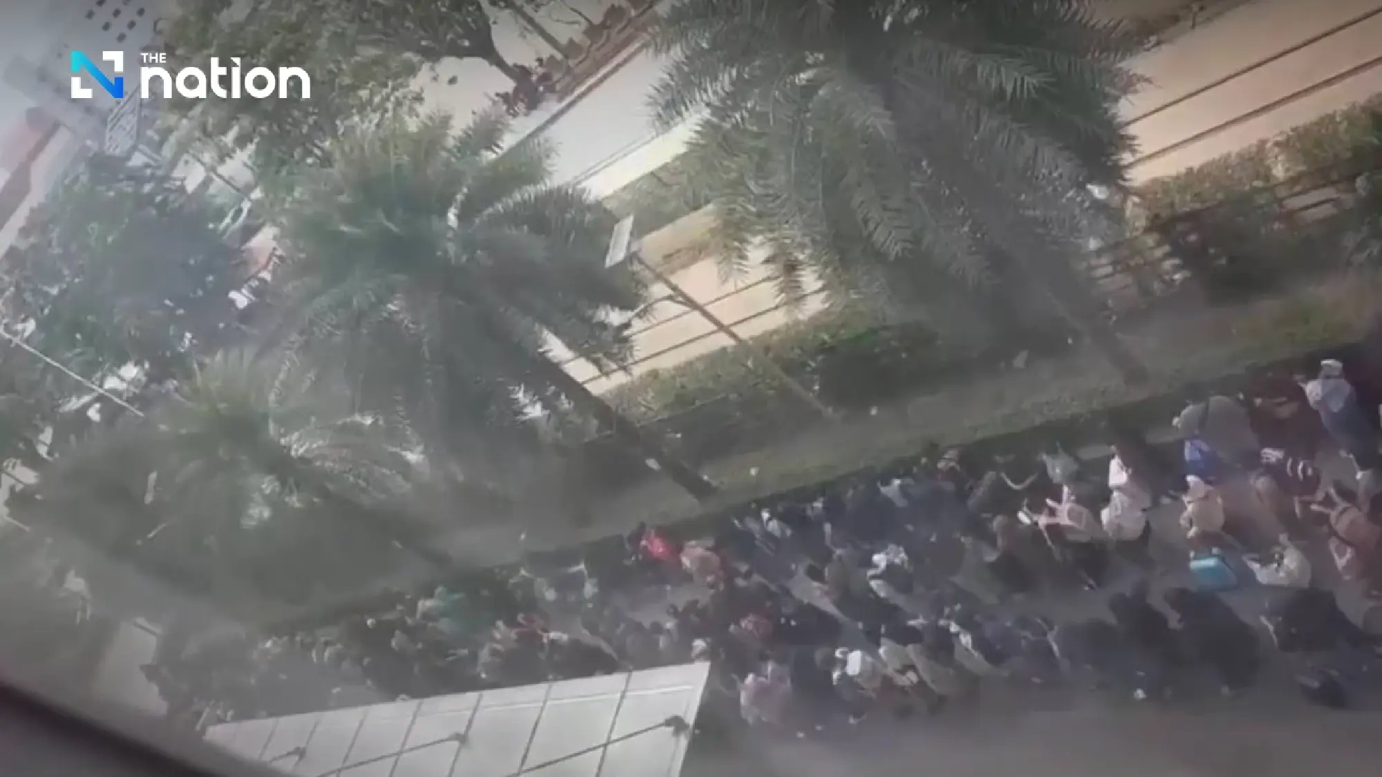 Tension at Khlong Luek as Cambodians and Thais barred from crossing