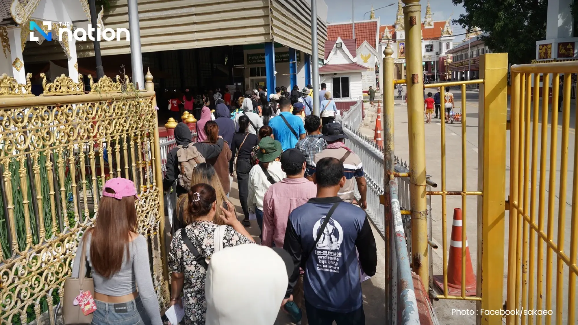 Cambodia may be committing war crimes by detaining Thais at Poipet: Royal Thai Army says