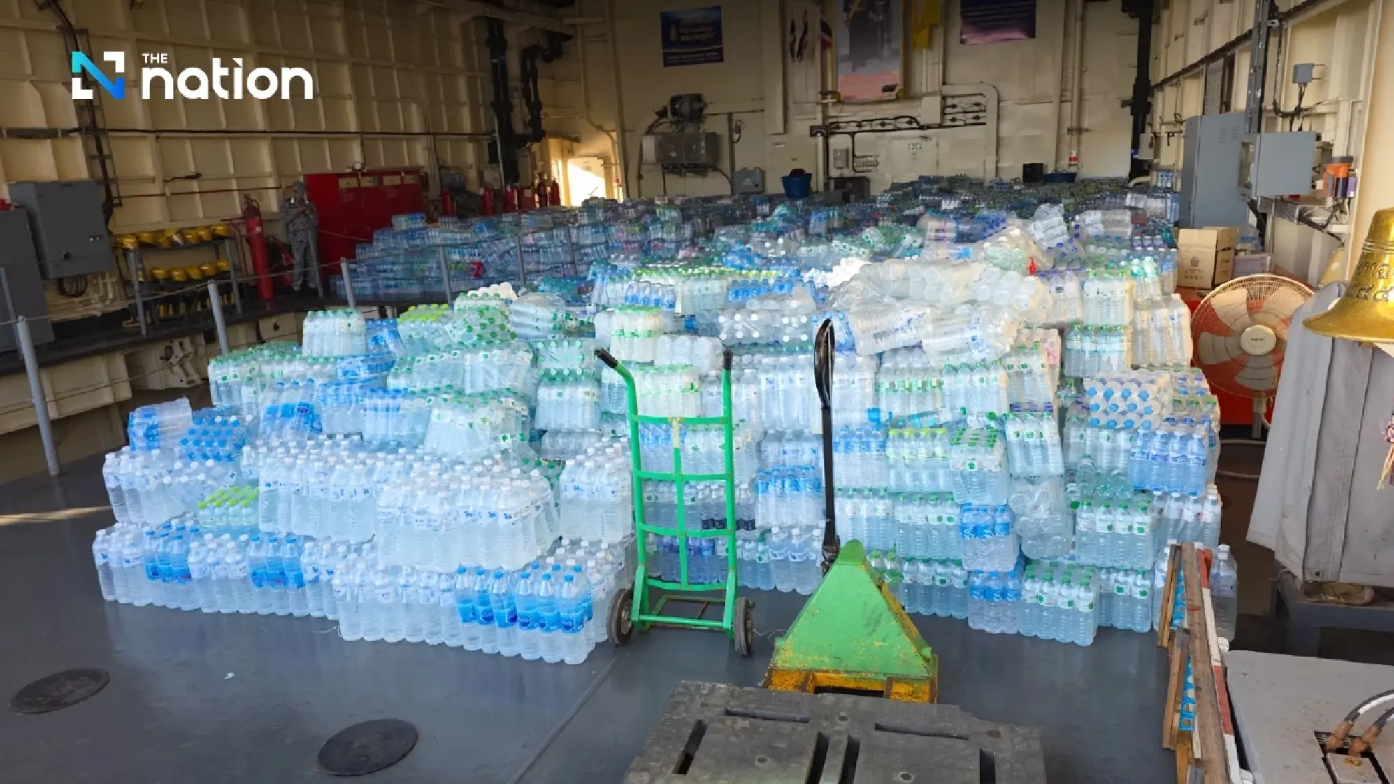 Thai Navy Deploys Major Landing Ship to Reinforce Southern Flood Relief Effort