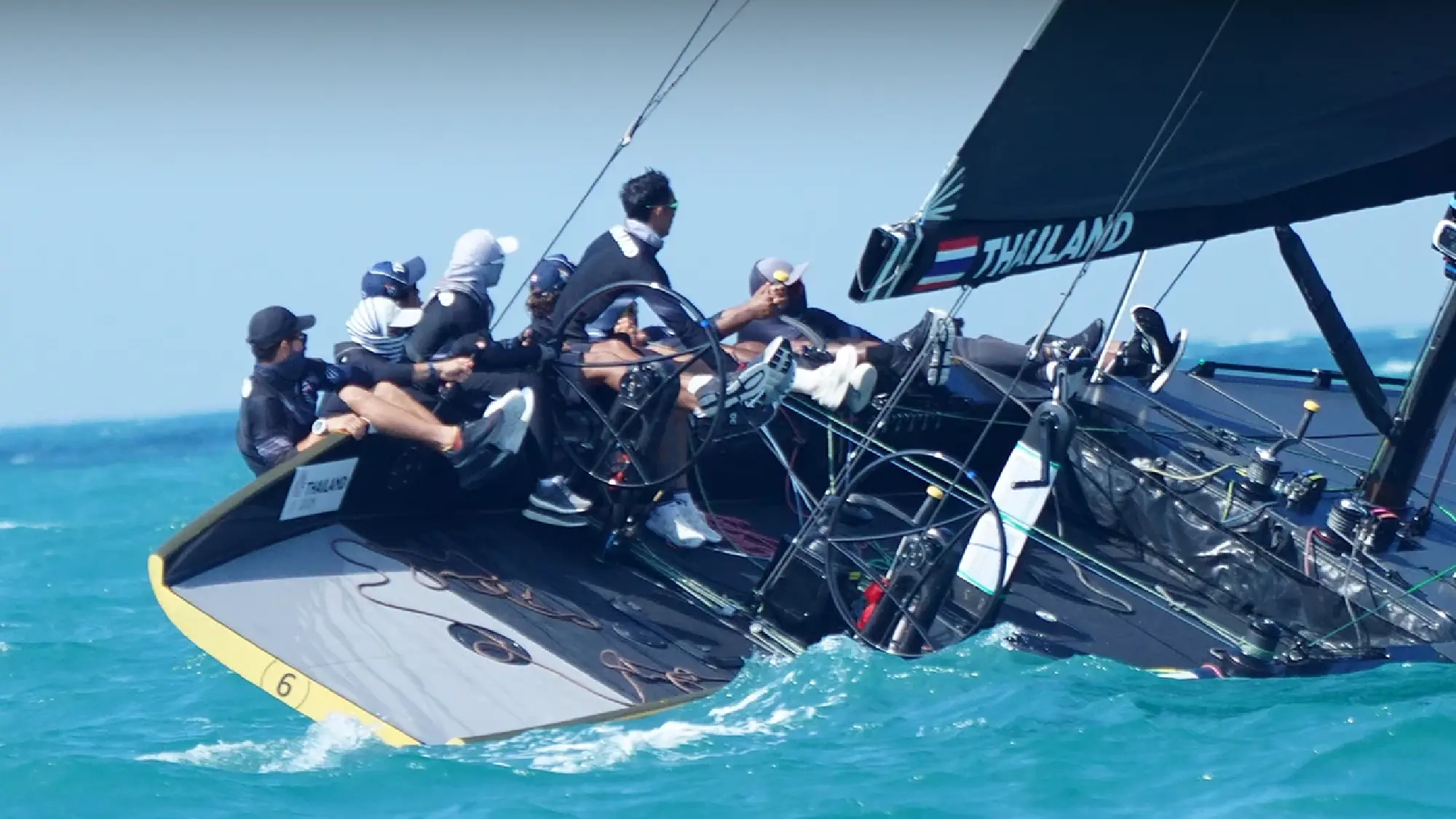 The Queen's Strategic Excellence in Sailing – Leading Thailand to Top the Table, Eyeing Gold Tomorrow