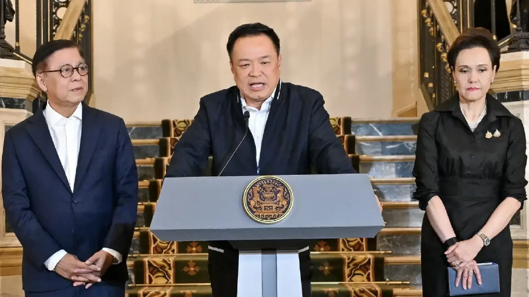 Trump calls Thai landmine blast an “accident”, says Thailand retaliated strongly as Anutin defends border response