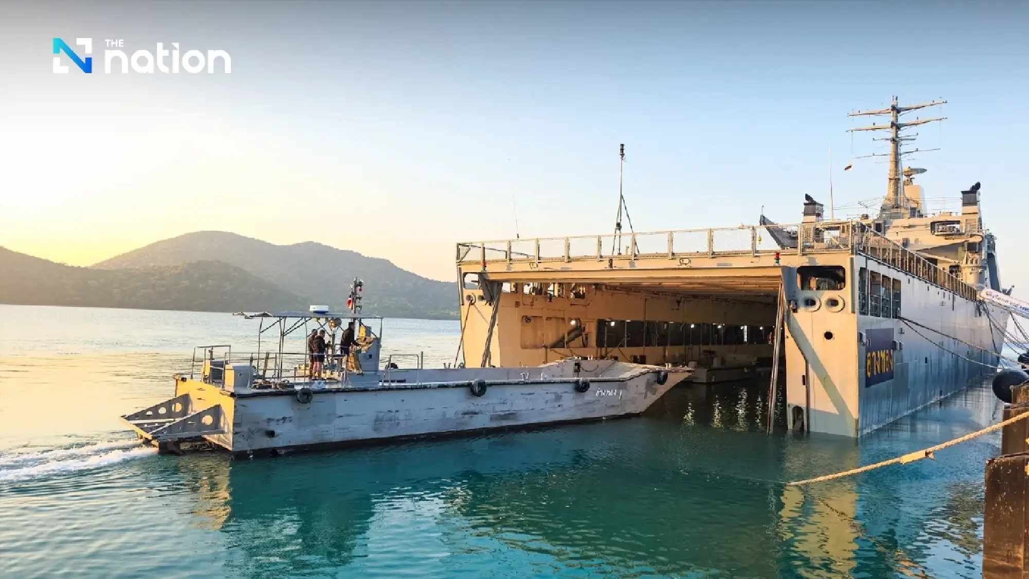 Thai Navy Deploys Major Landing Ship to Reinforce Southern Flood Relief Effort