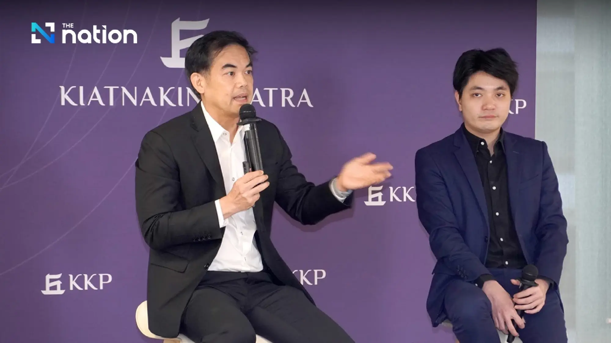 (from left) Pipat Luengnaruemitchai and Lattakit Lapudomkarn