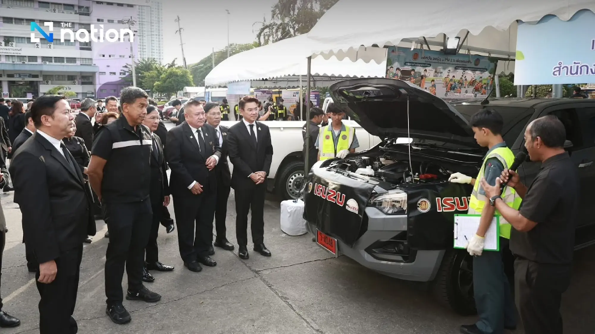 DLT steps up fight against PM2.5 with nationwide emission checks and free vehicle-care services