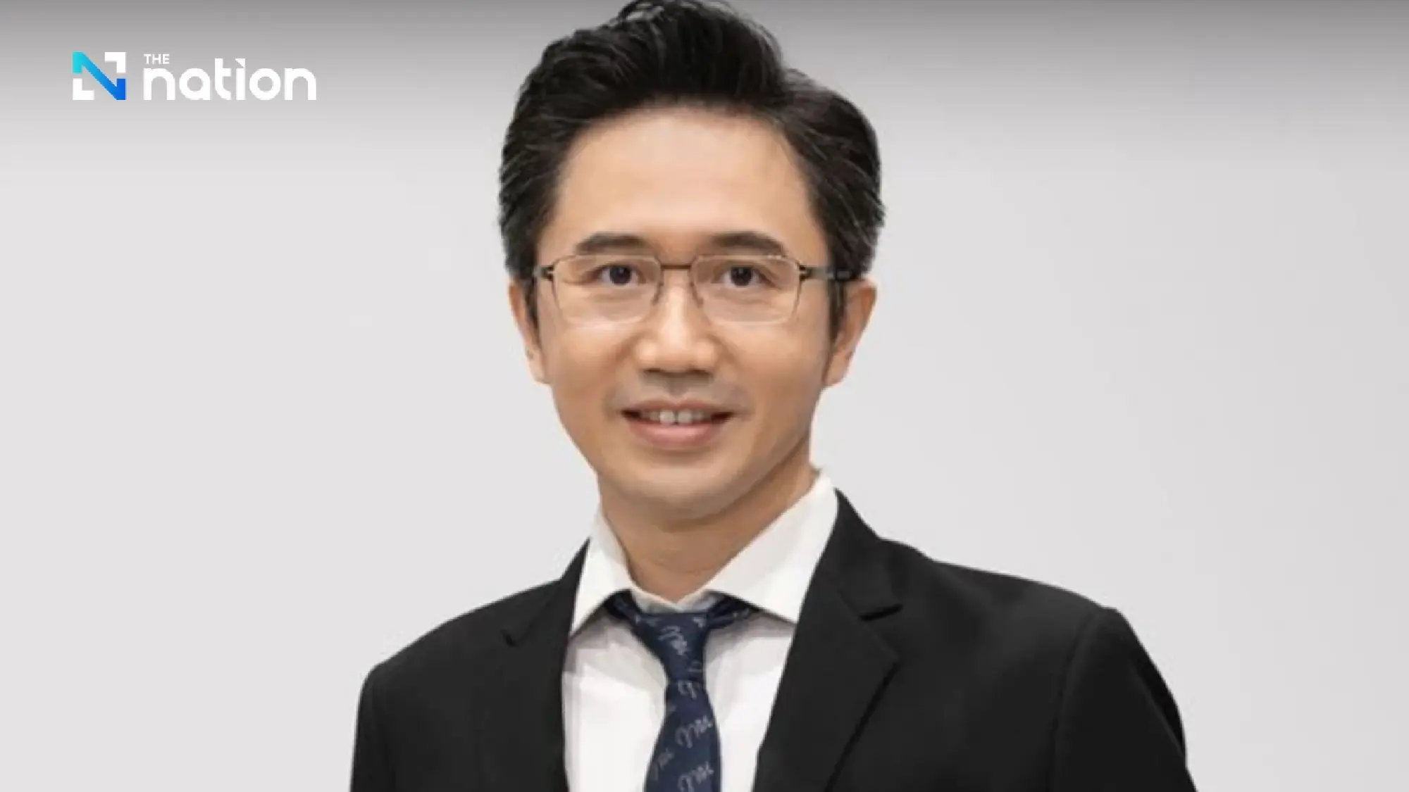 Yaowapa to let son decide whether to be Pheu Thai’s PM candidate