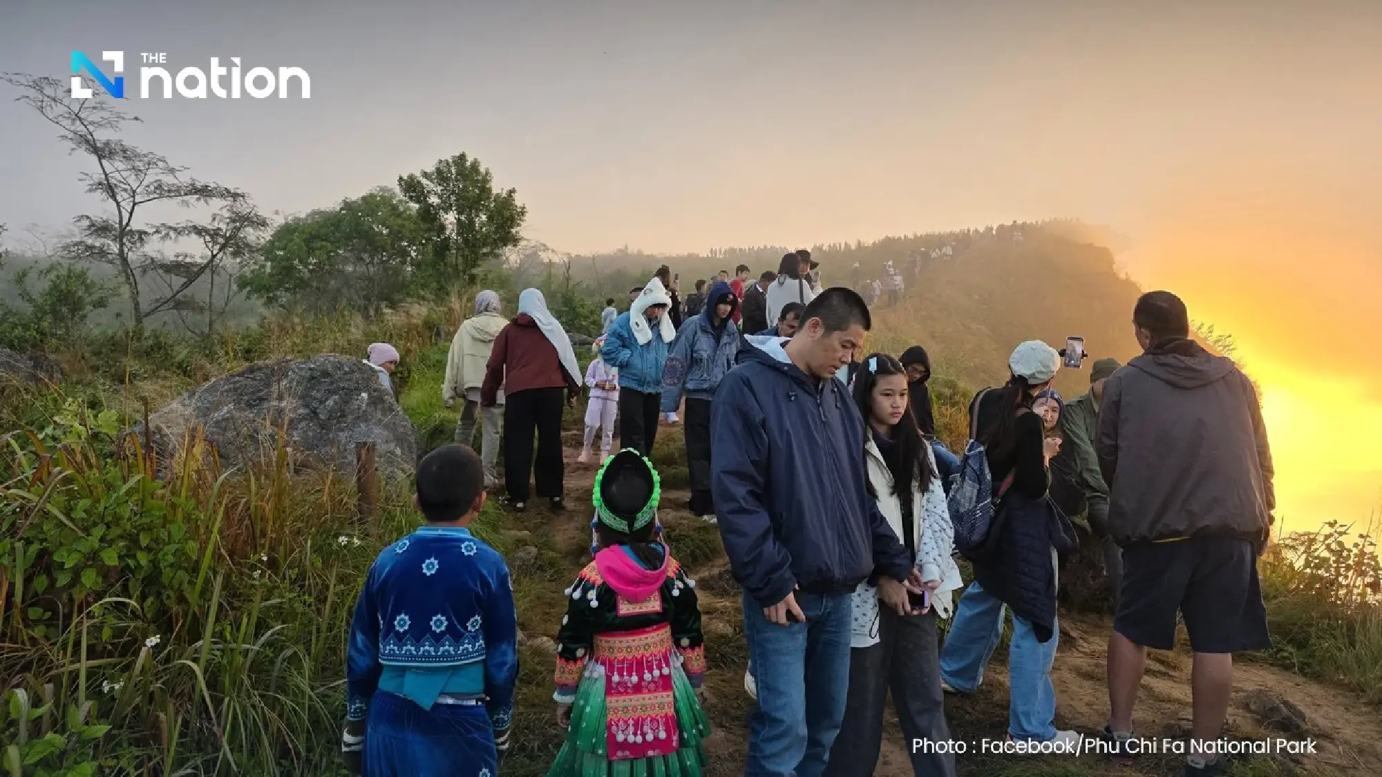 Lower South braces for heavy rain; upper Thailand turns colder and windy