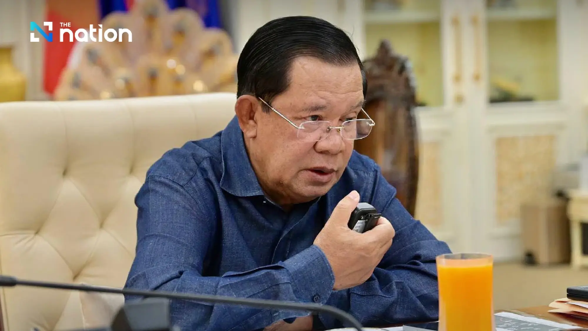 Hun Sen says land crossings closed, tells Thais to fly home instead