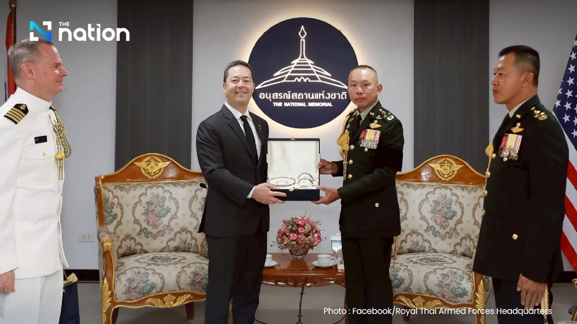 US envoy honours fallen Thai soldiers at National Memorial