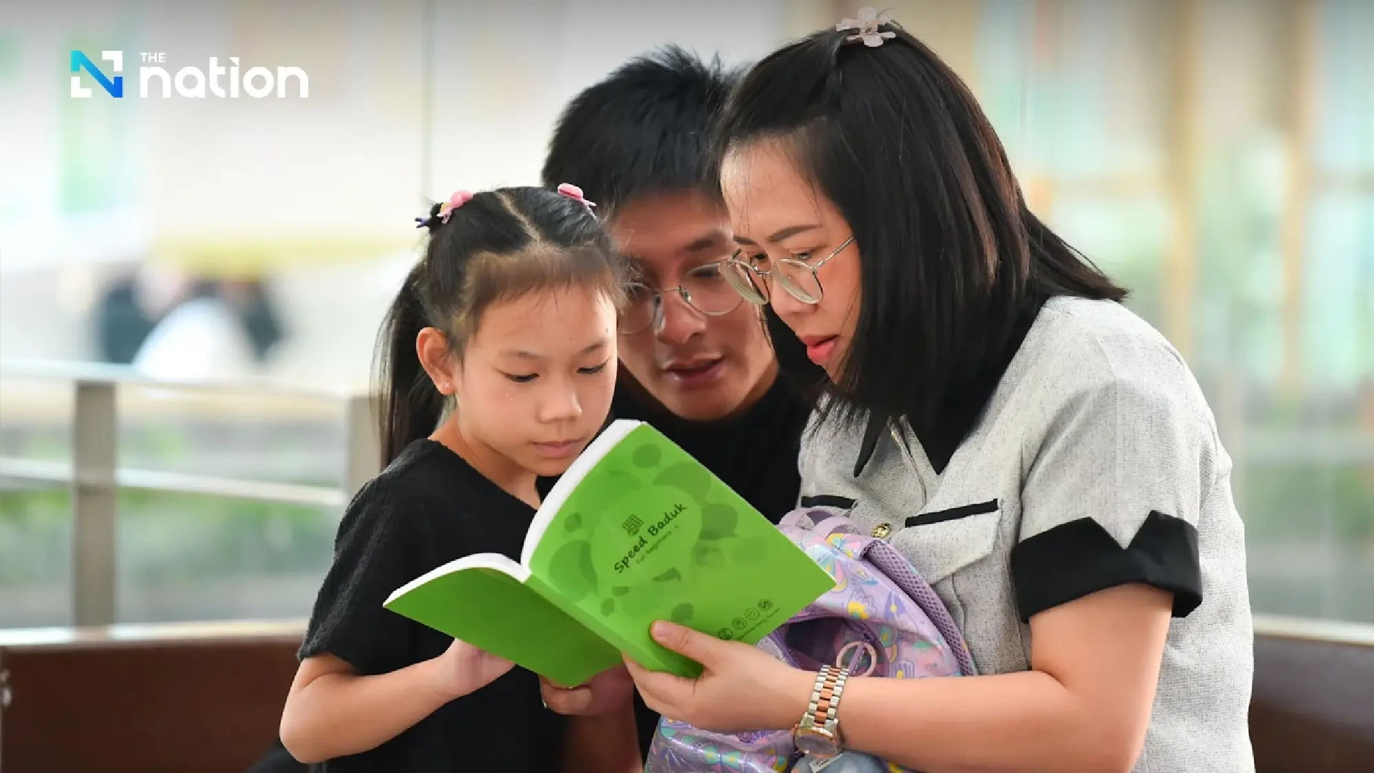 Millions of Thai Children Report Life Dissatisfaction Amid Domestic Relationship Crisis