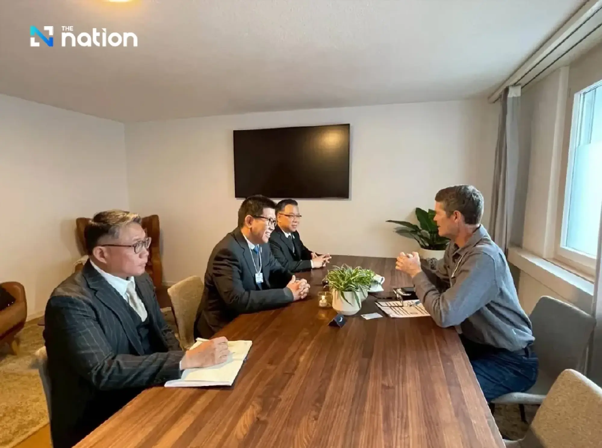 Team Thailand heads to Davos to boost confidence