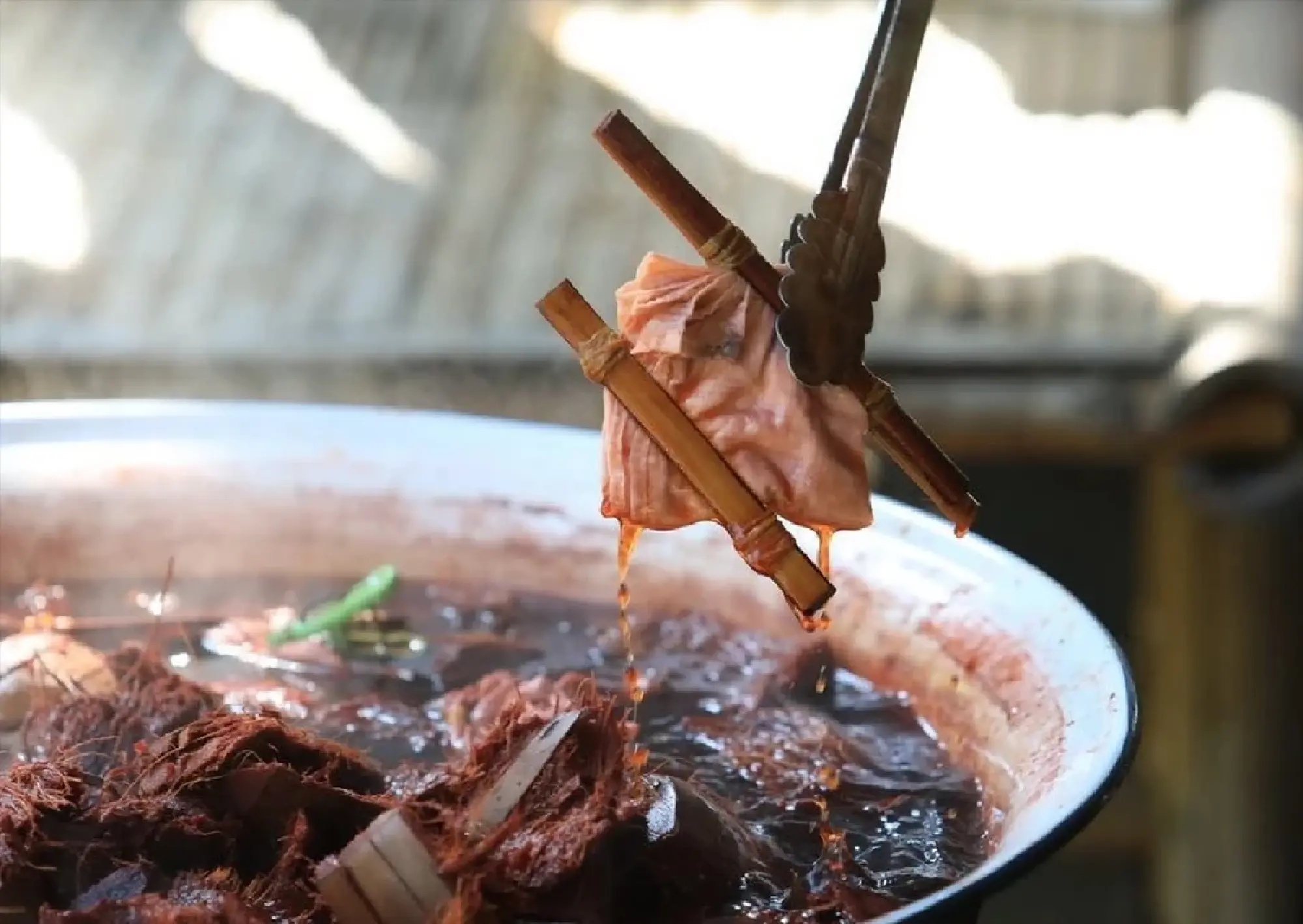 The Woven Heritage of Thai Fabrics: Tradition Meets Modern Identity