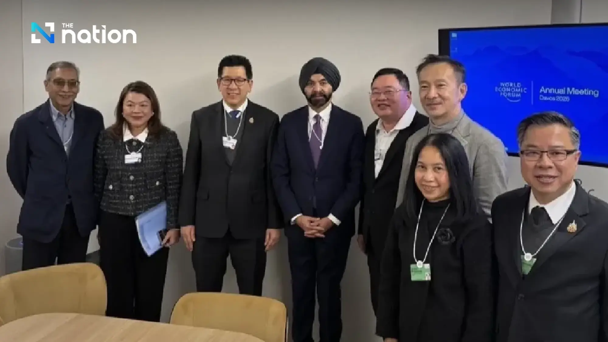 Ekniti opens first day in Davos, leads “Team Thailand” talks with Big Tech and World Bank