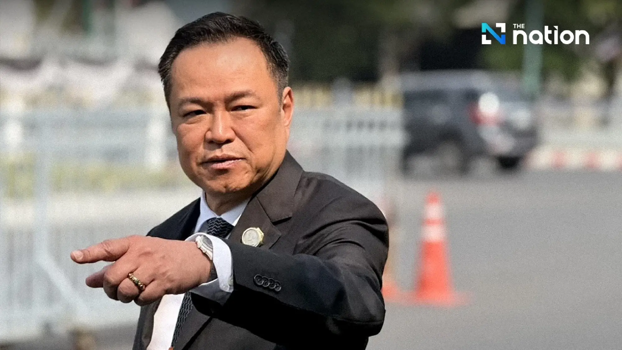 Anutin dismisses criticism over Bhumjaithai's Control of Transport Ministry, prepares to visit Rama II crane collapse site