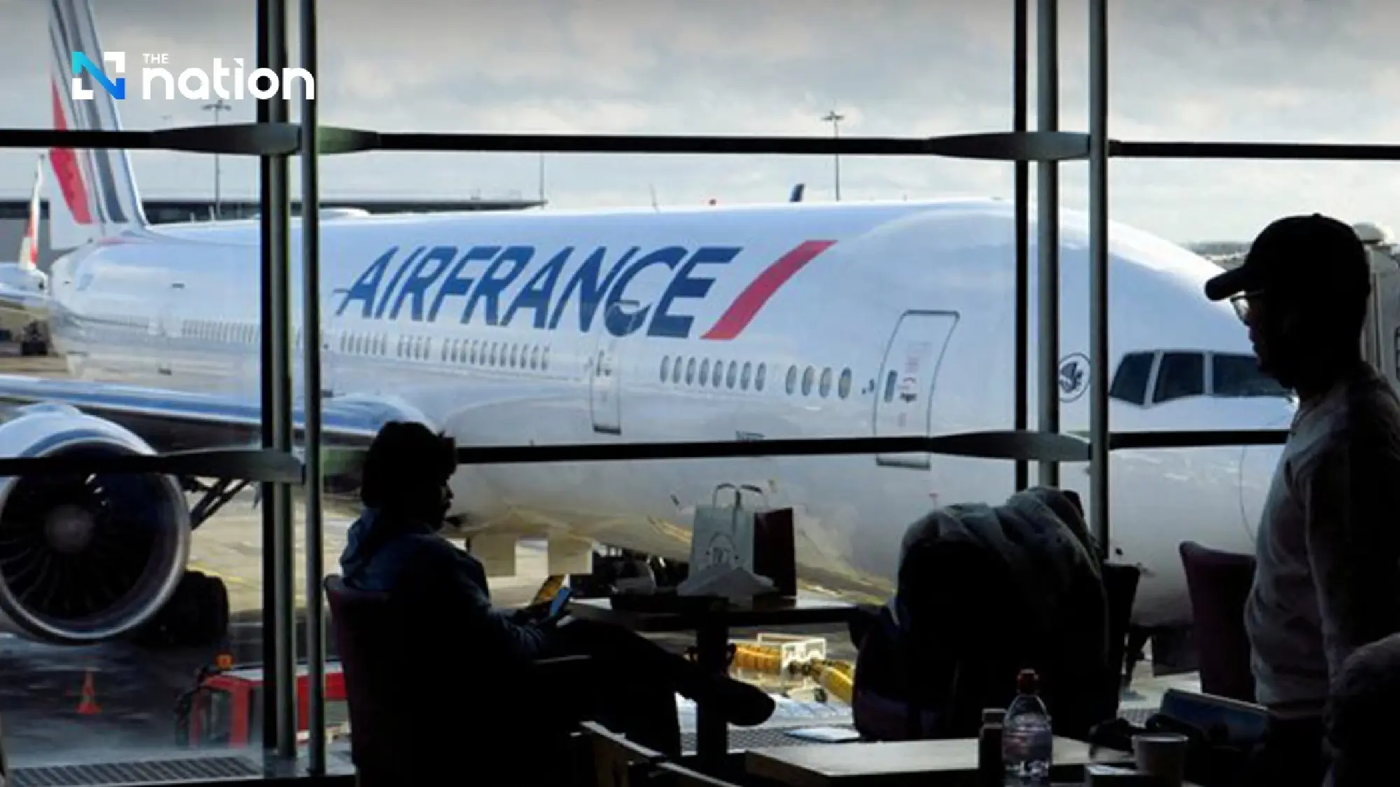 Air France, KLM pause flights to Middle East, including Dubai, Israel
