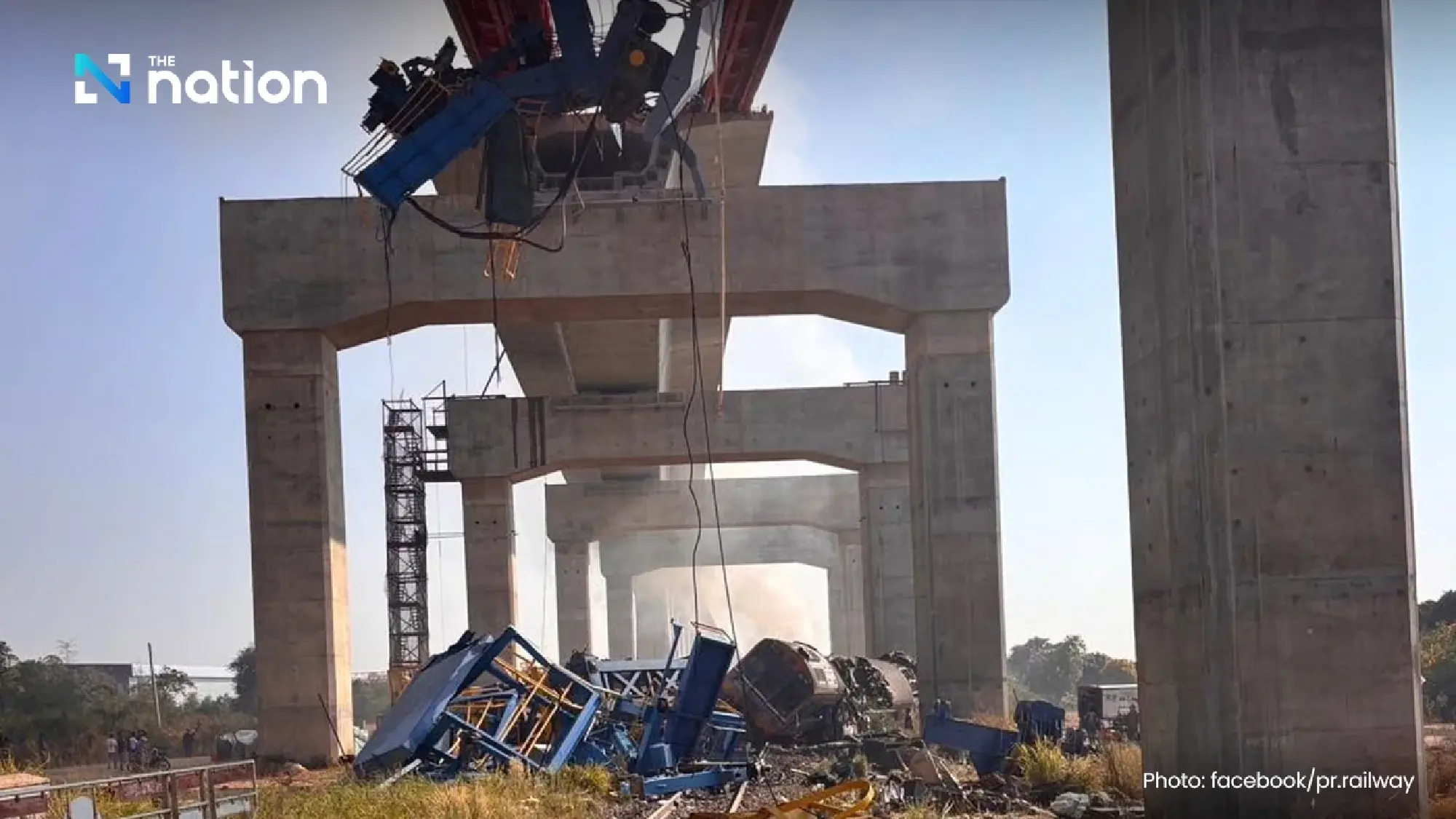 Thai Engineers cite 4 causes of crane accidents on rail project