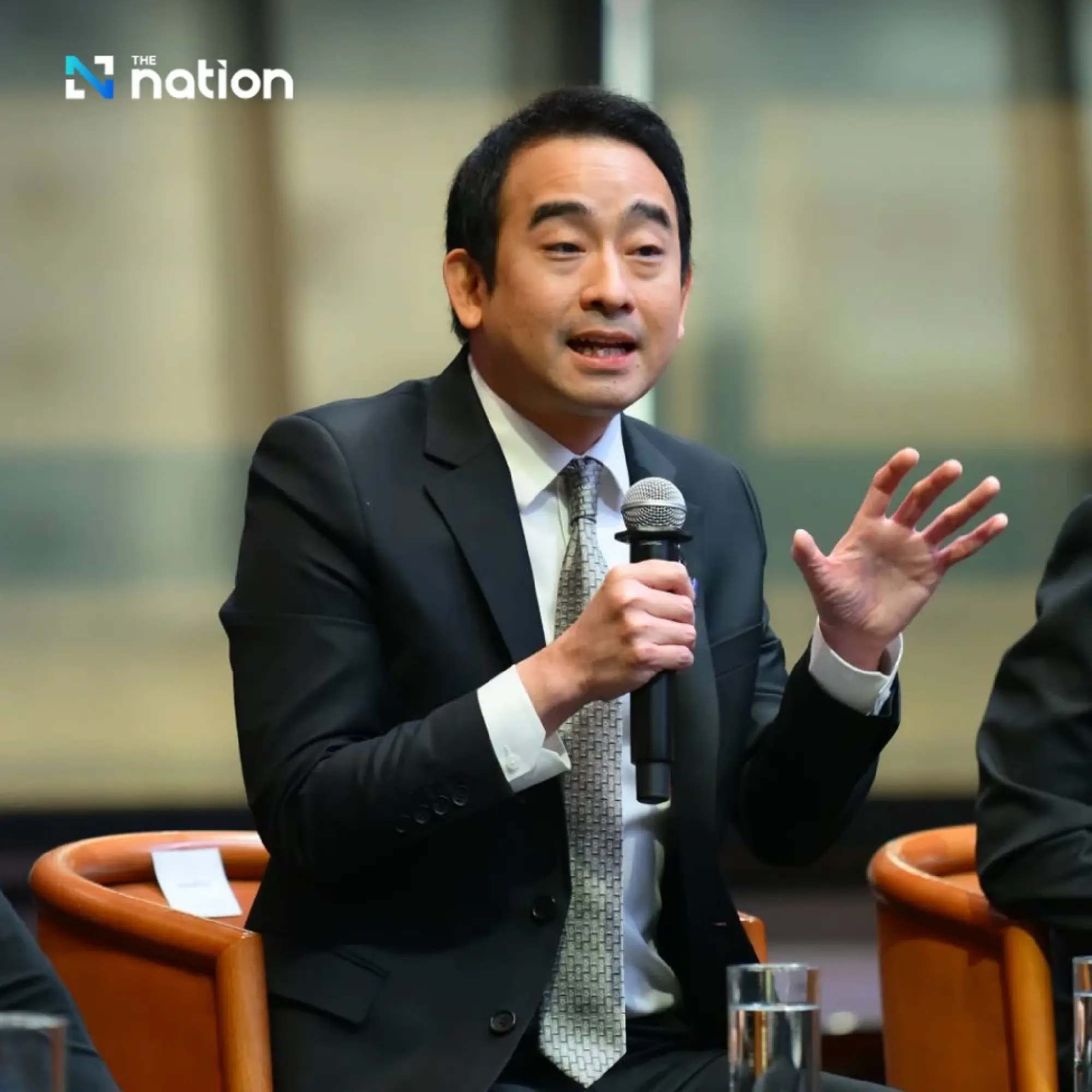 8 Political Parties Unveil Policies to Boost Market Confidence