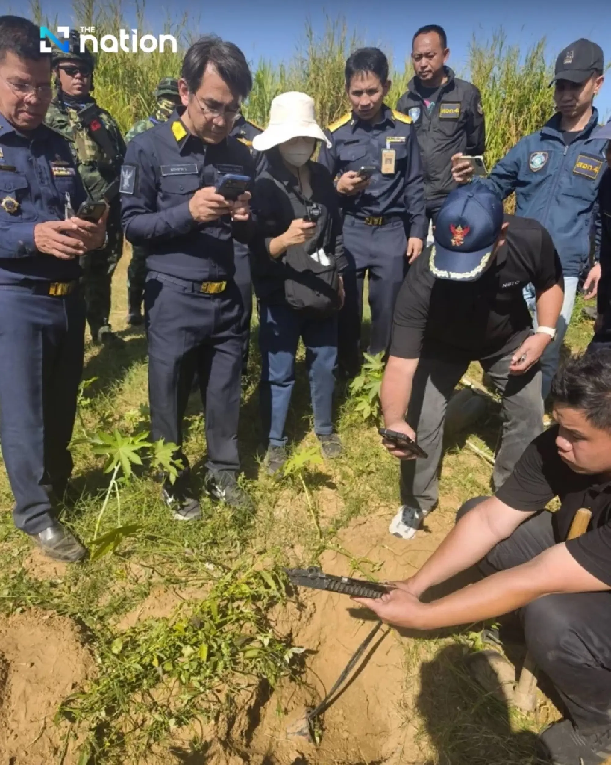 Cyber police, NBTC cut cross-border internet links in Tak raids