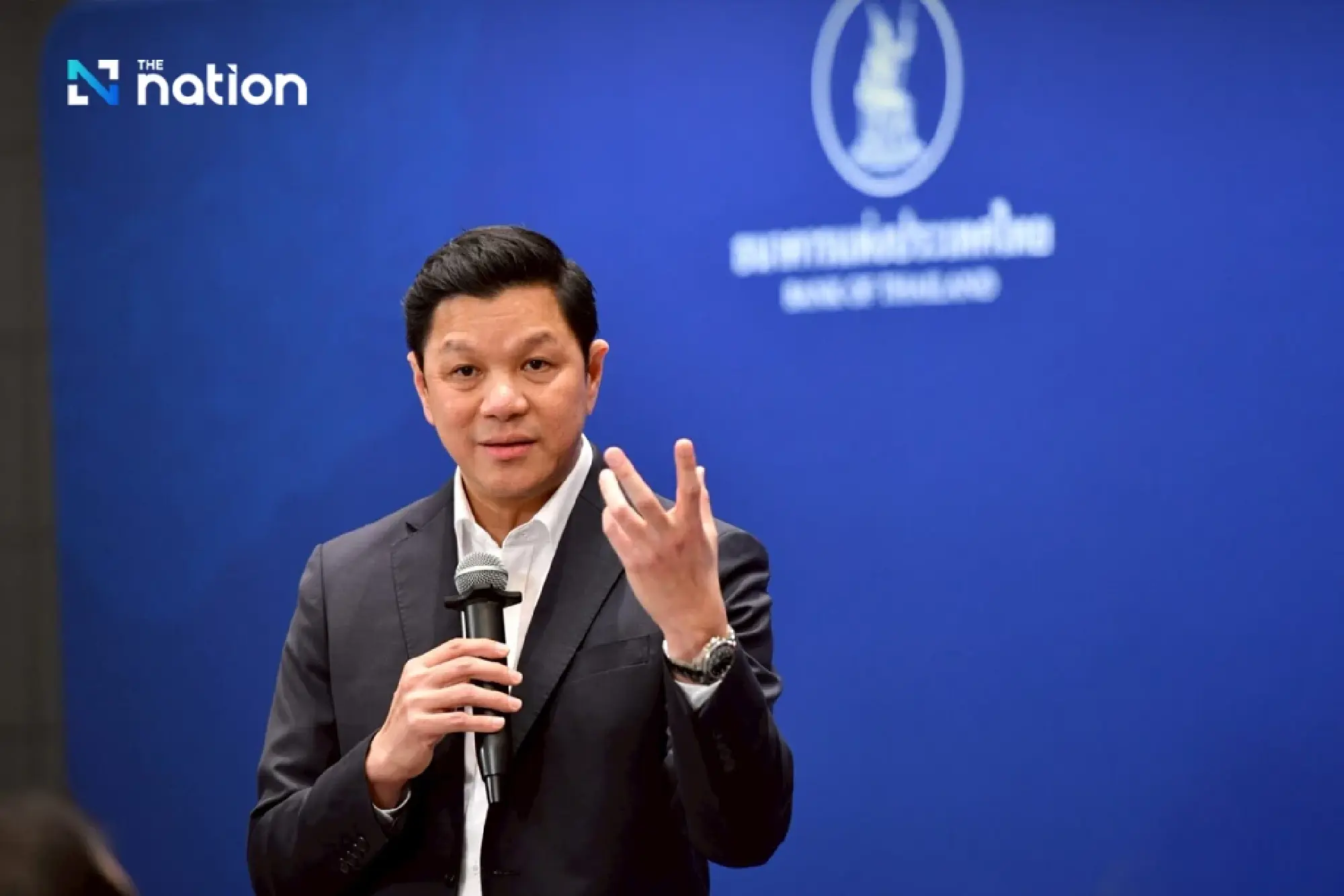 Baht breaks 31 per dollar; Bank of Thailand to curb app gold trades