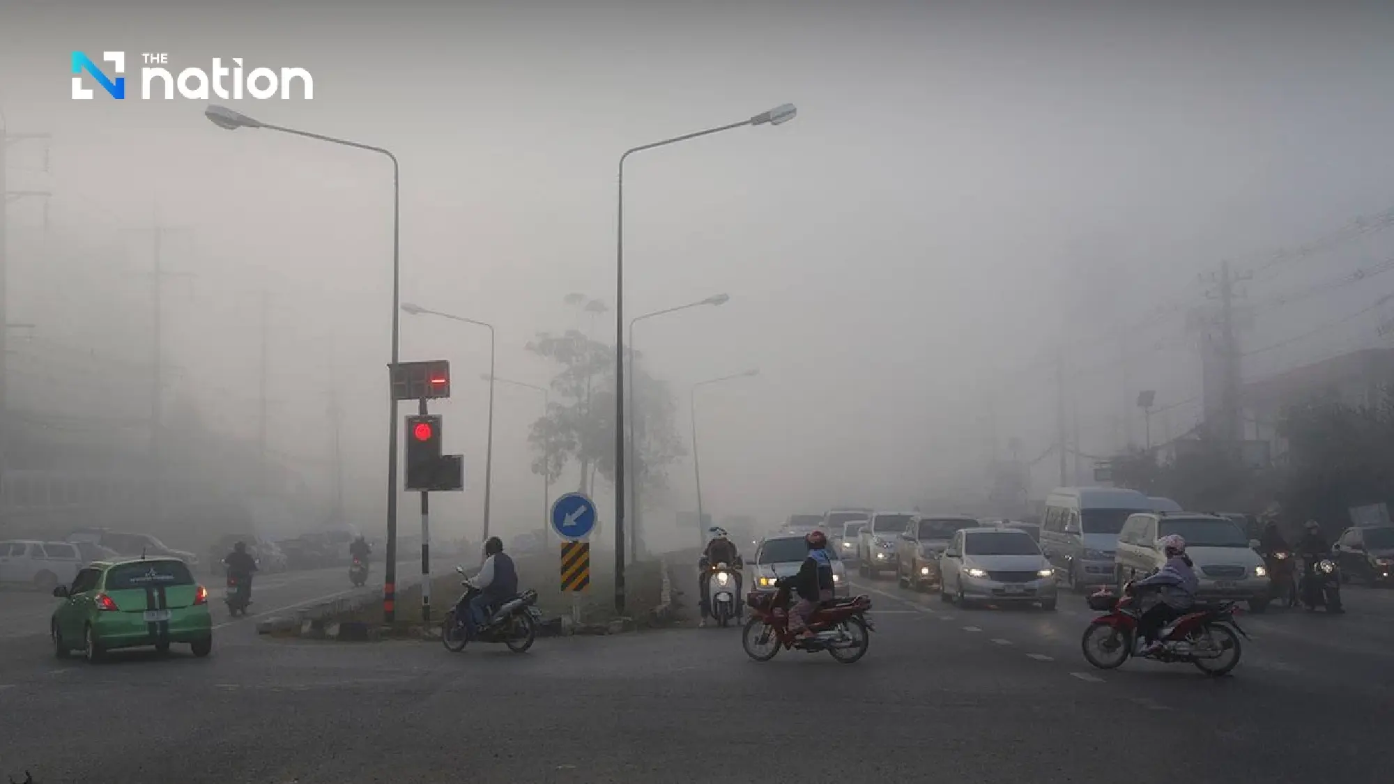 Cool mornings with fog across upper Thailand; light rain possible in East