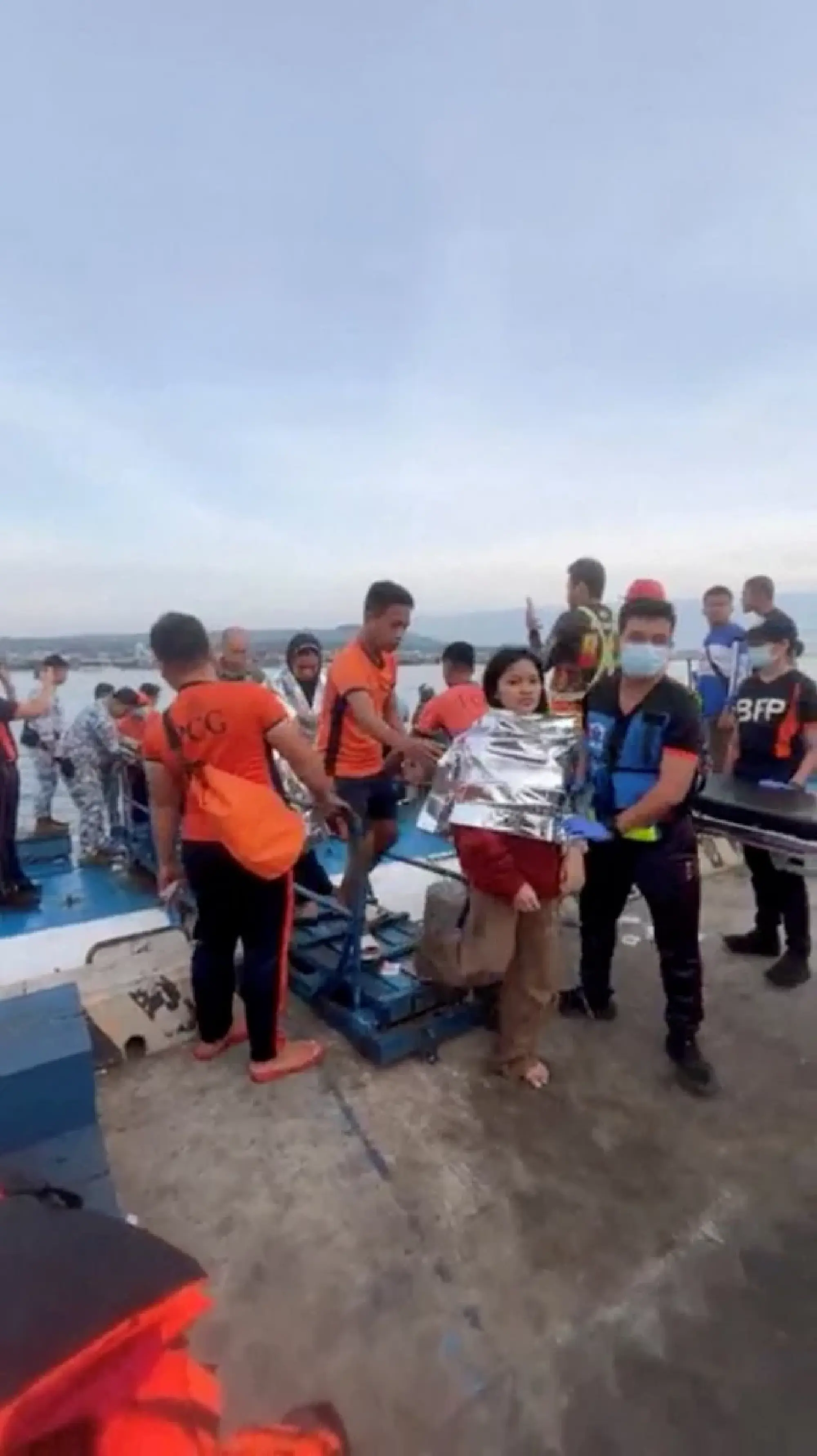 Philippines ferry tragedy: 15 dead, 28 missing as search continues