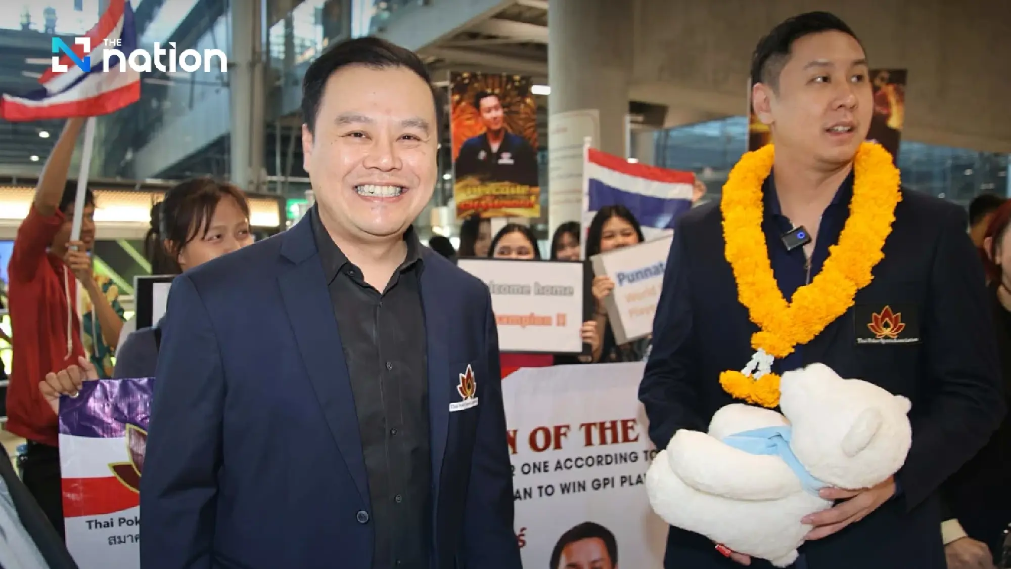 First Asian world poker champ returns home after making history