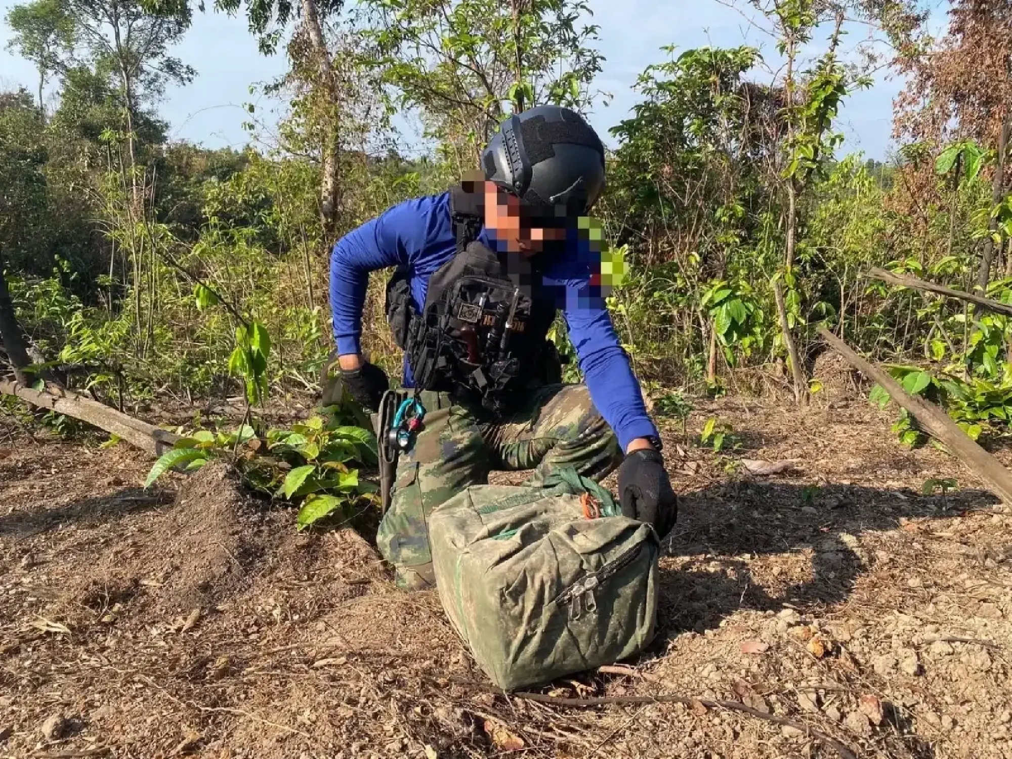 Royal Thai Navy Finds Landmines and IEDs in Trat, Swift Action to Clear Explosives