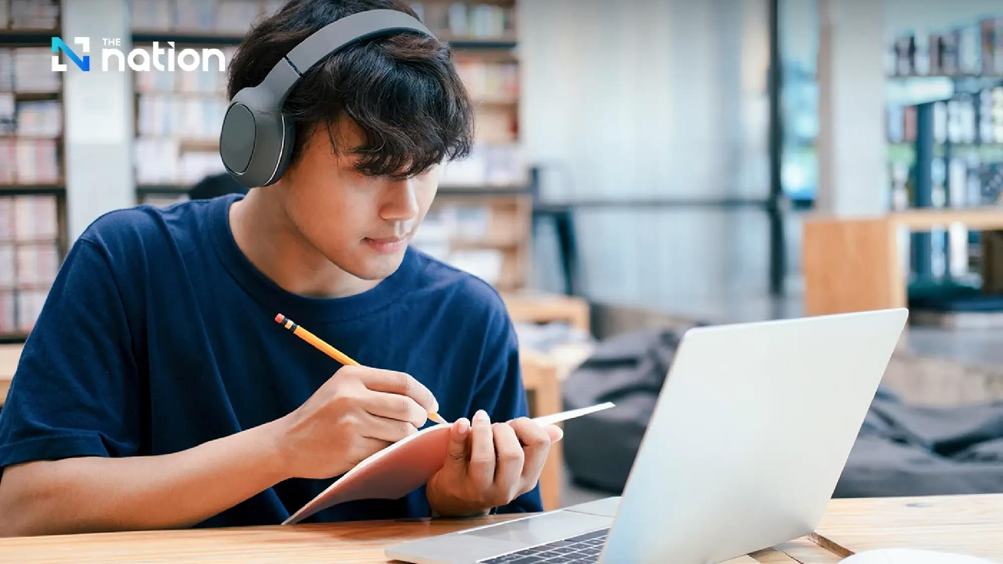 OBEC issues urgent PM2.5 order; schools can close or go online