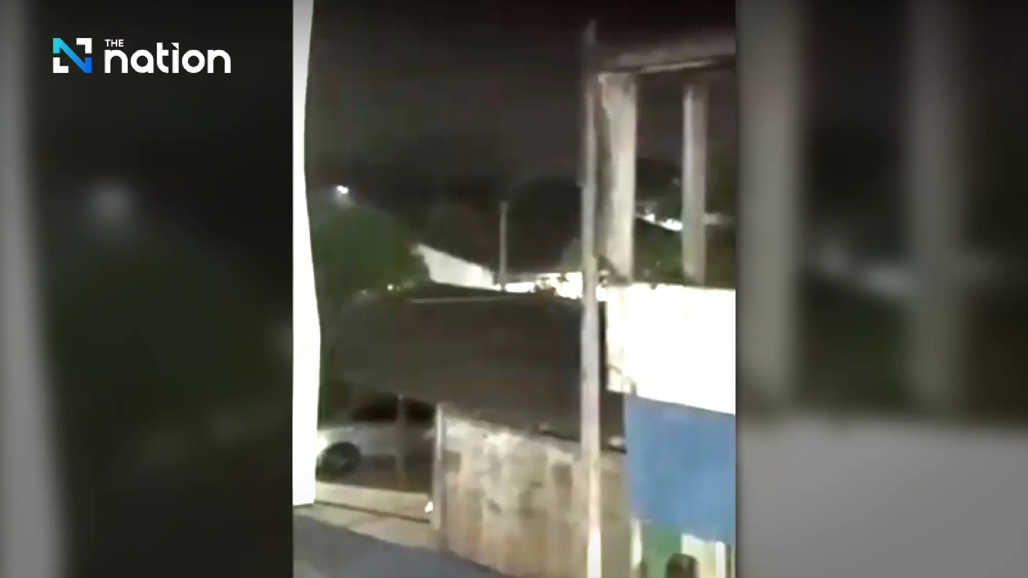 Clashes erupt in Yala as officers cordon off suspected hideout