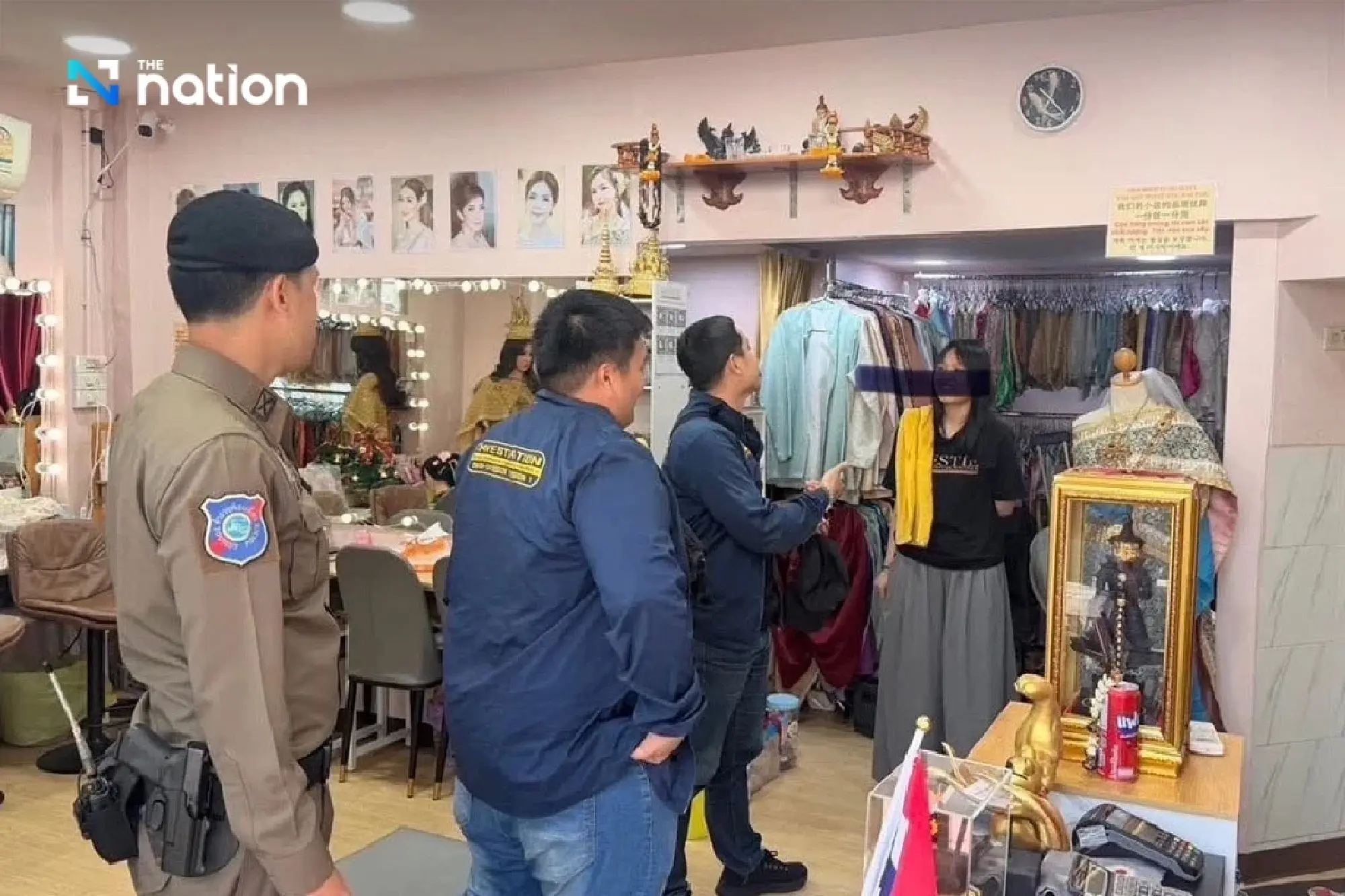 Wat Arun aims to protect visitor experience after photography dispute