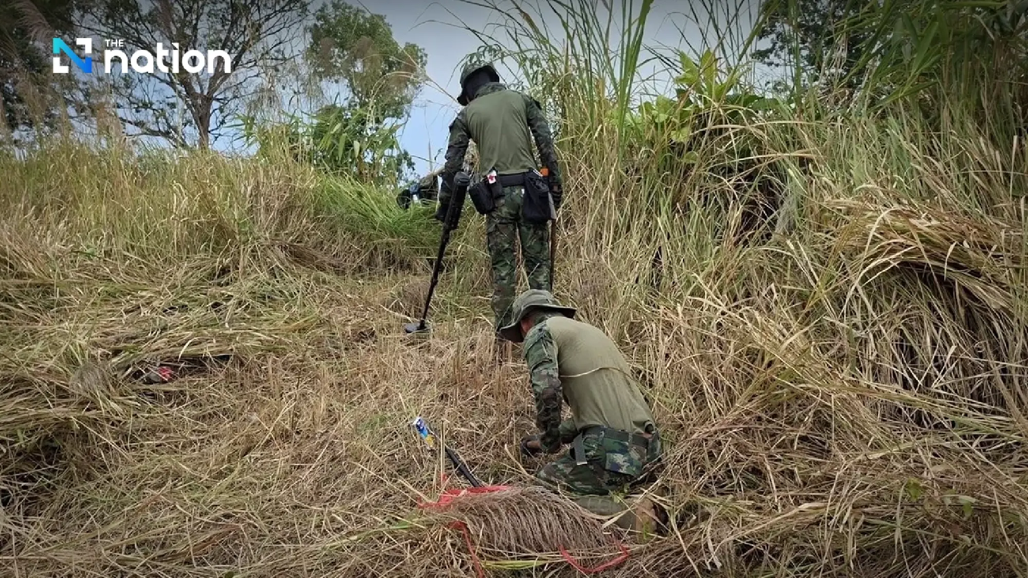 TMAC clears landmines in Trat, unexploded 120mm mortar found