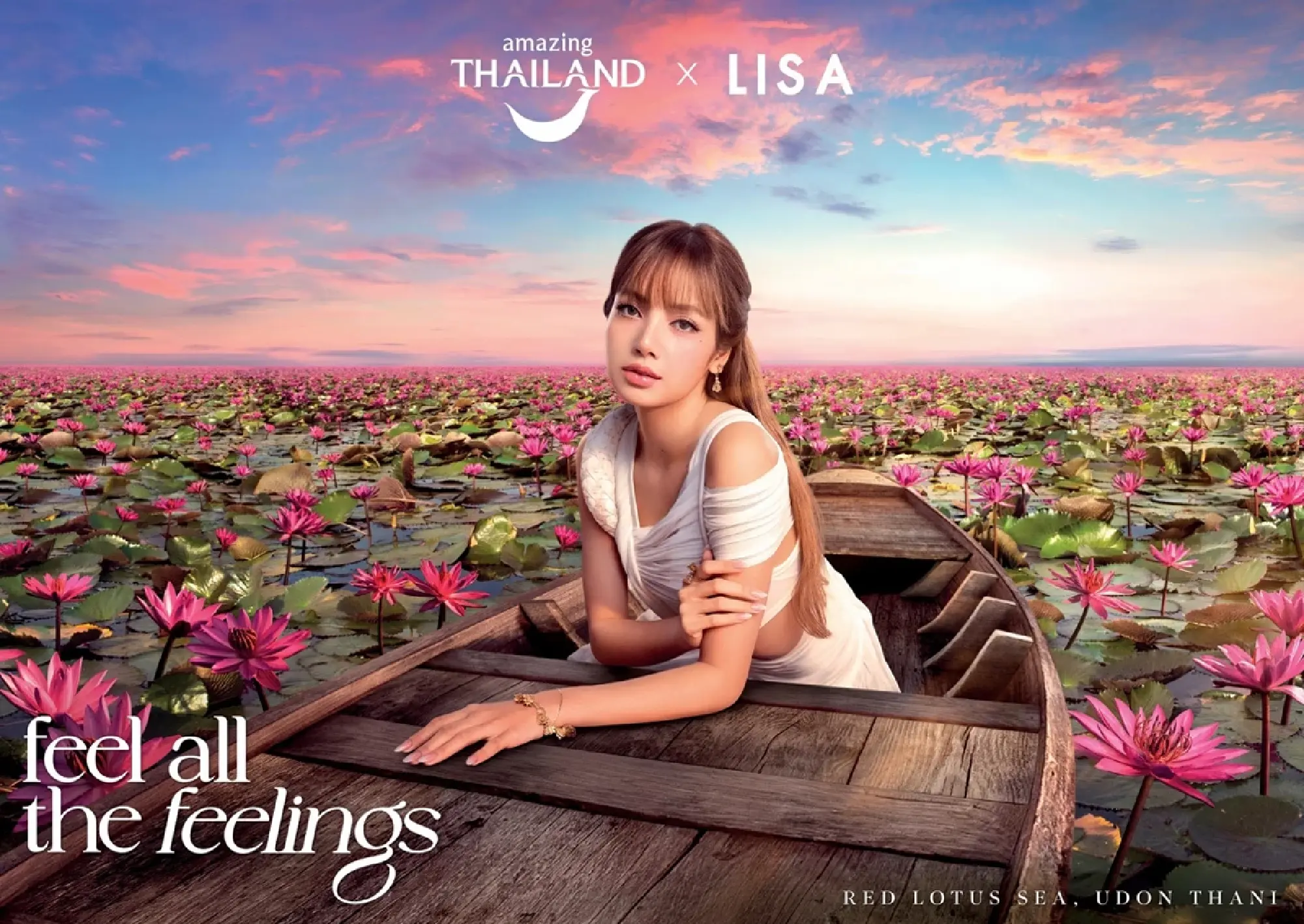 TAT’s Lisa campaign makes Udon Thani’s Red Lotus Sea go viral