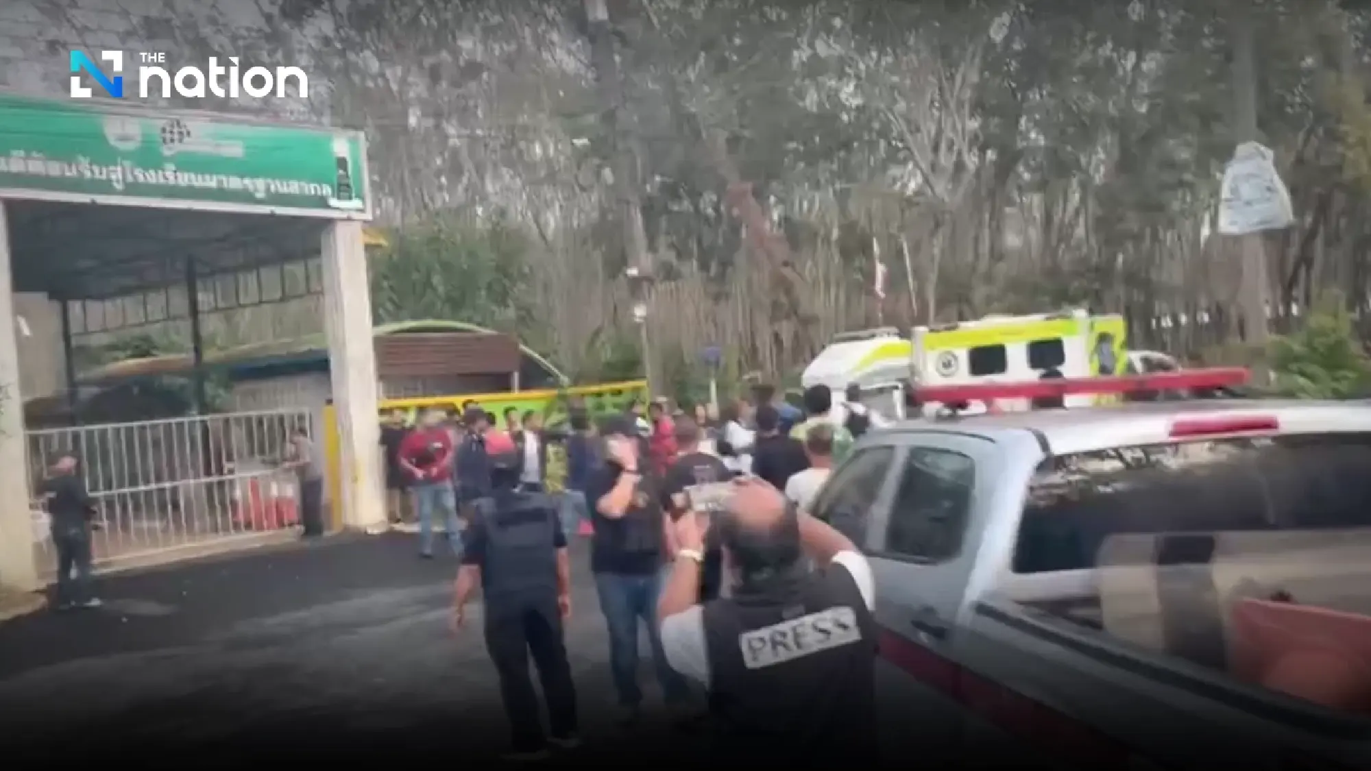 Updated: Police overpower teenager who stormed Hat Yai school, took hostages